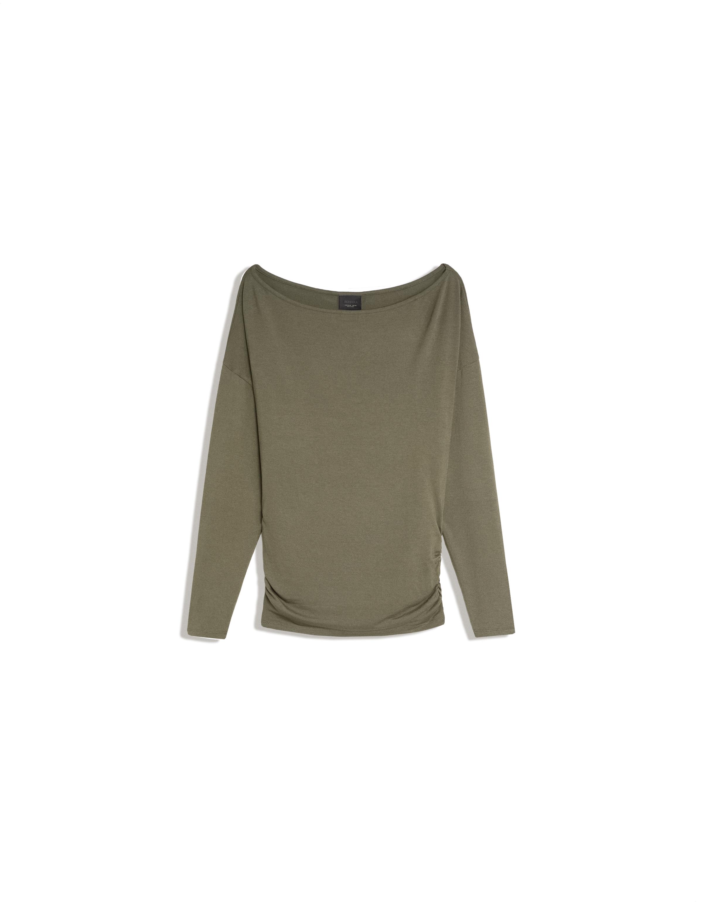 Asymmetric neck long-sleeved T-shirt — Khaki