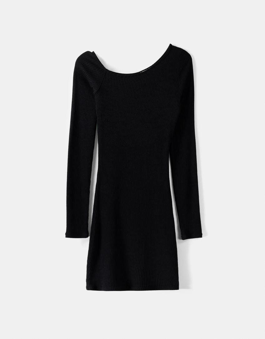 فستان قصير محاك بأكمام طويلة وفتحة عنق غير متماثلة-أسود-5