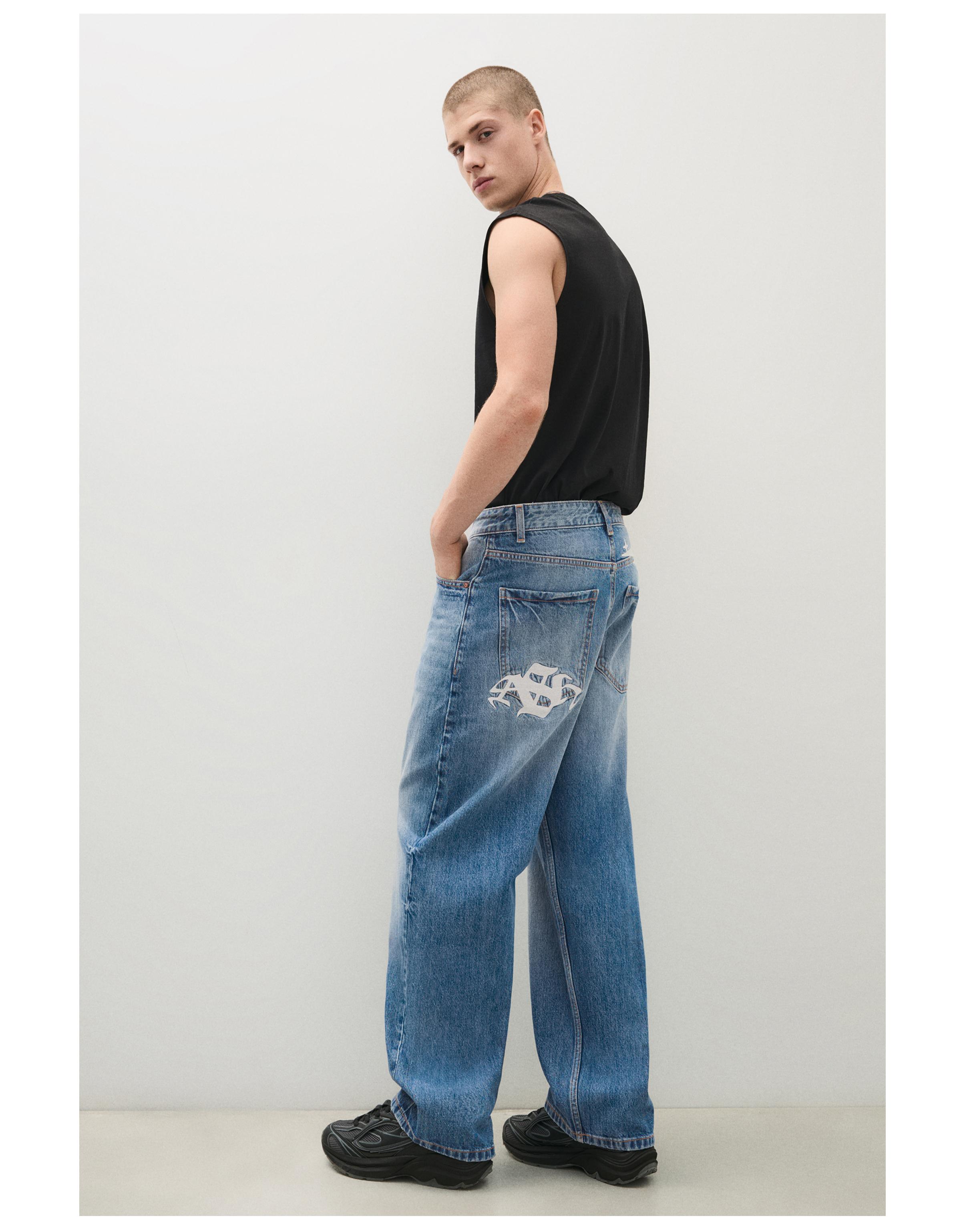 Embroidered neobarrel jeans — Light blue