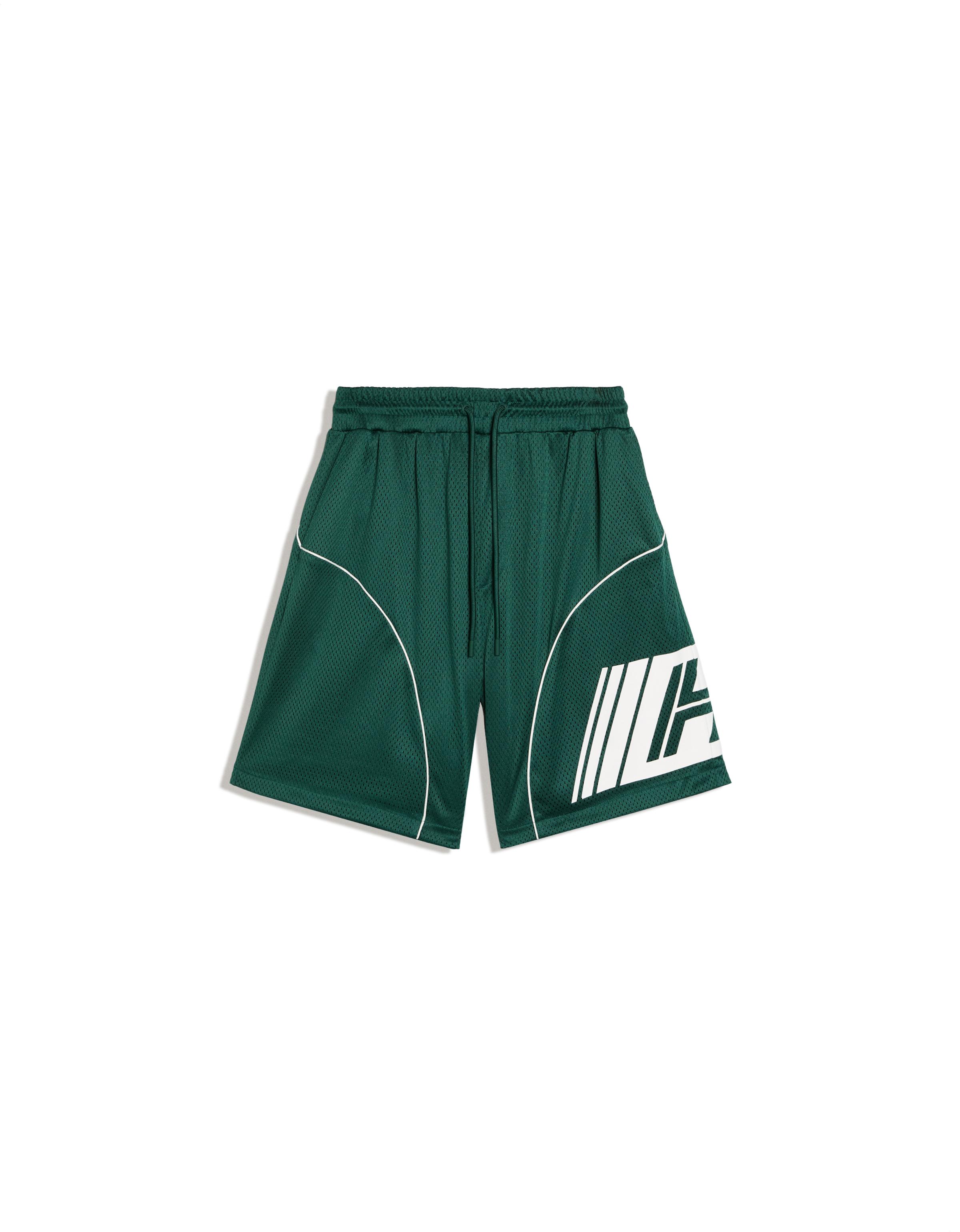 Contrast print mesh Bermuda shorts — Green