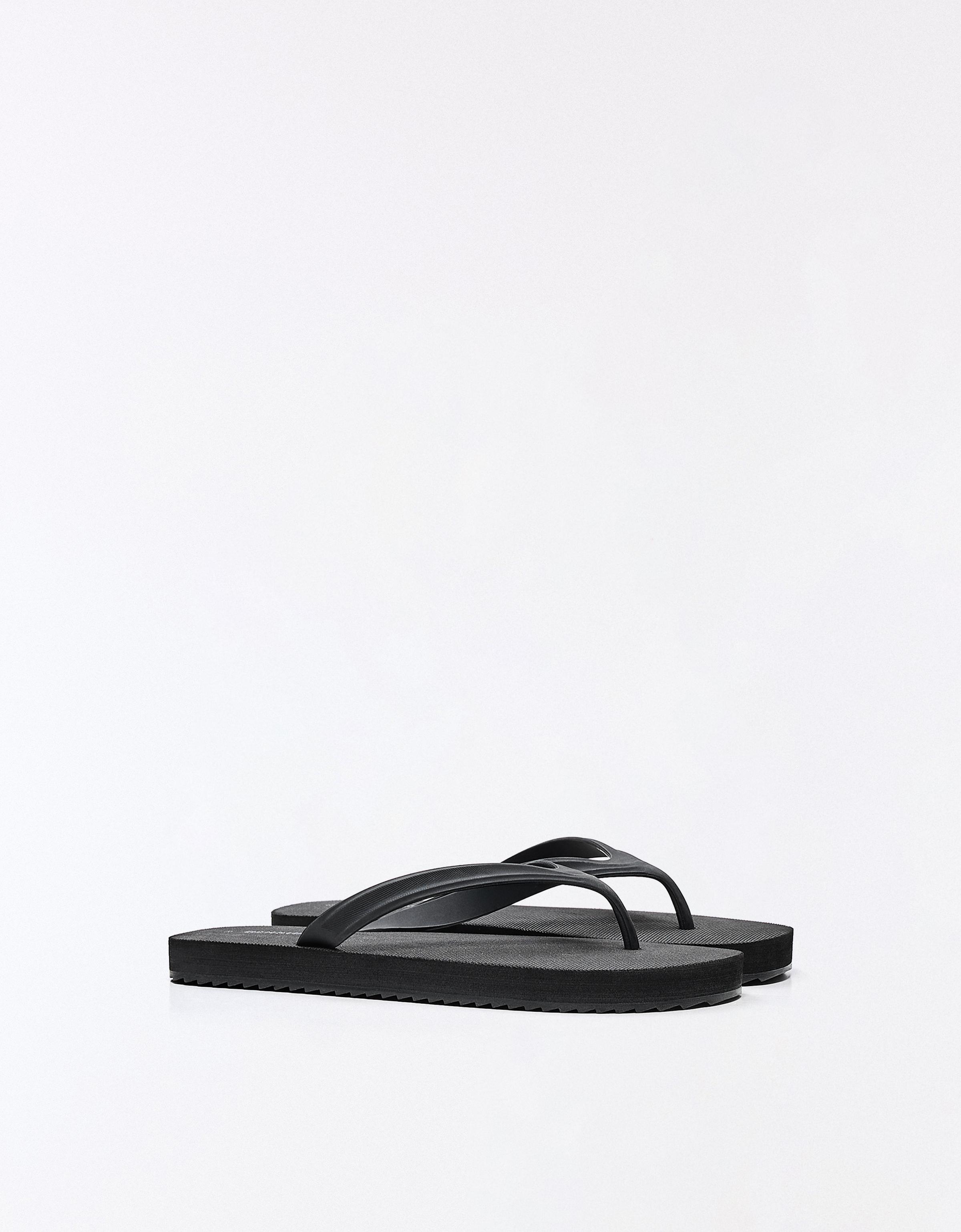 BASIC THONG SANDALS — BLACK