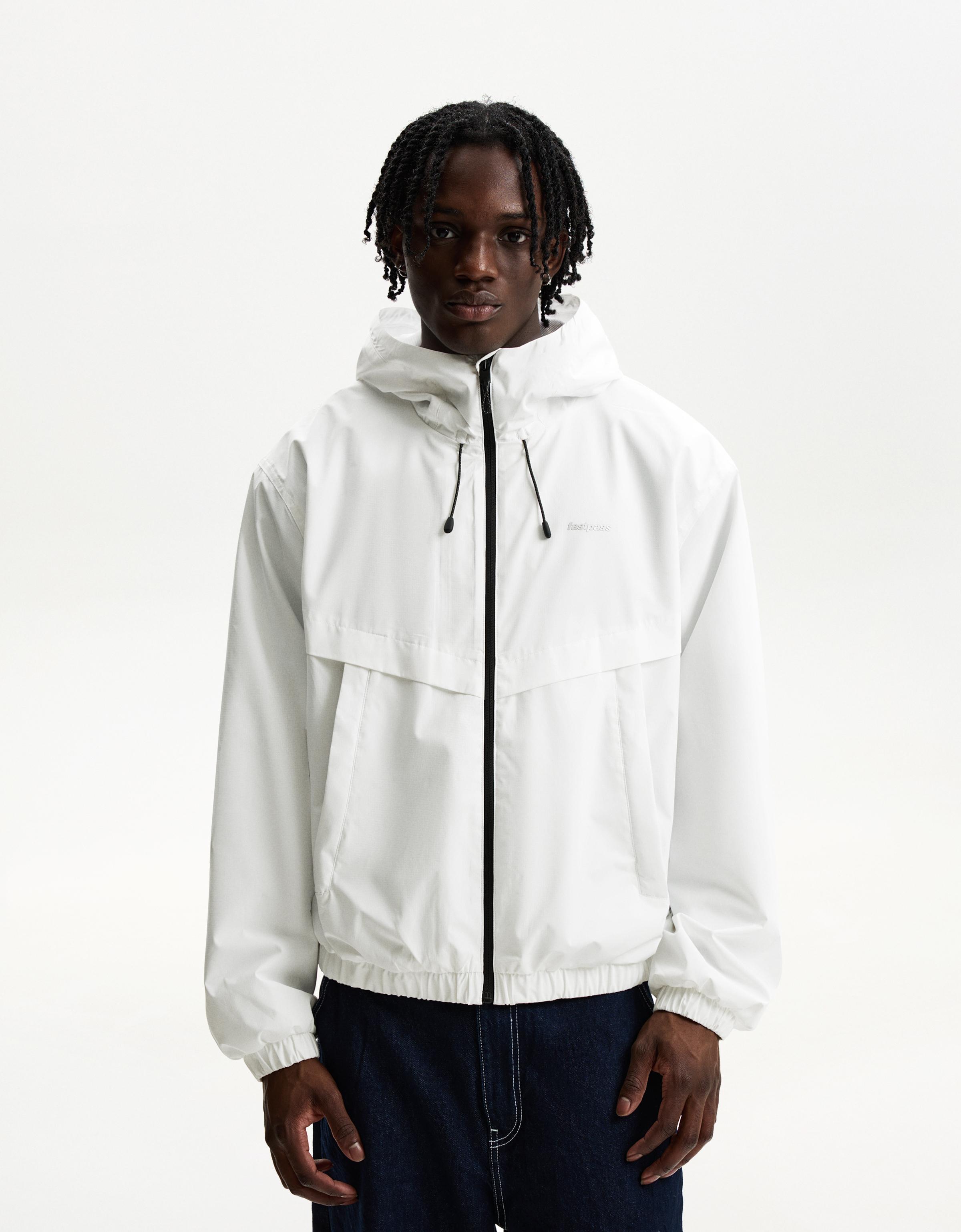 Bershka Jacke Aus Funktionsstoff Mit Kapuze Herren S Weiss