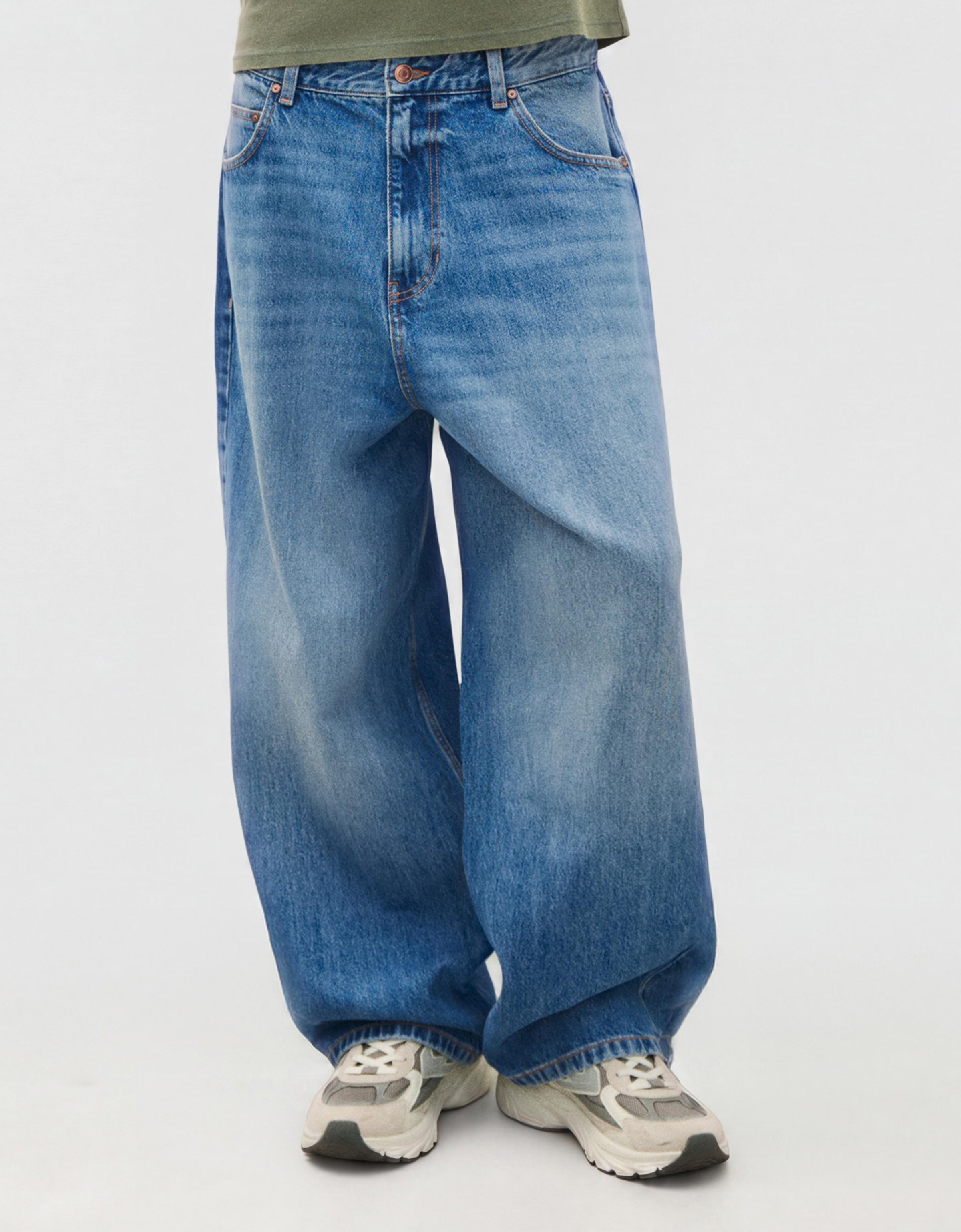 Embroidered neobarrel jeans — Light blue
