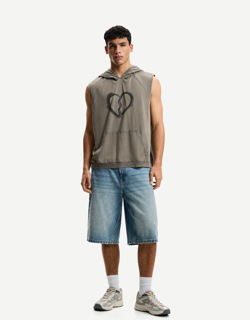Desenli kolsuz kapüşonlu t-shirt-Koyu gri-3
