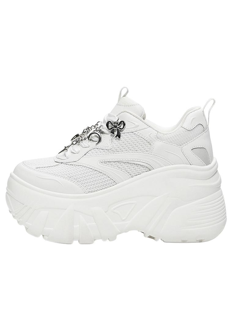 XL platform trainers with charms — WHITE
