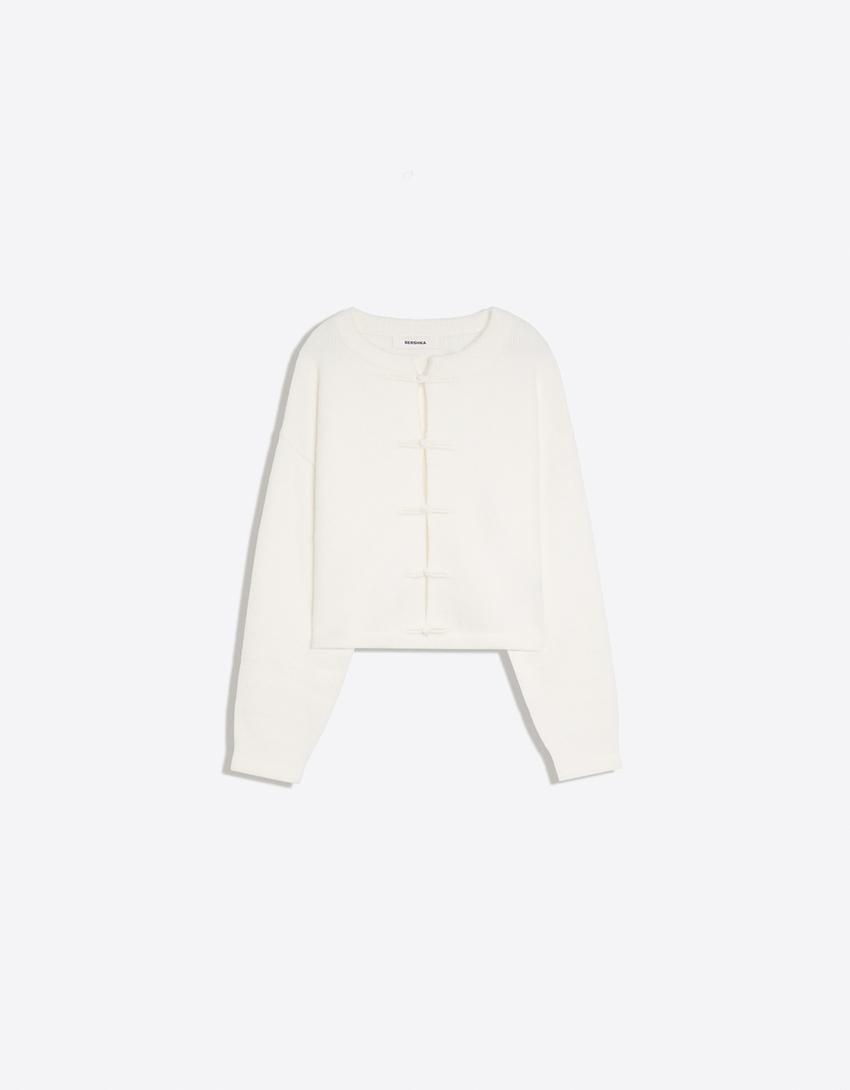 Crew neck cardigan with clasp fasteners-Cream