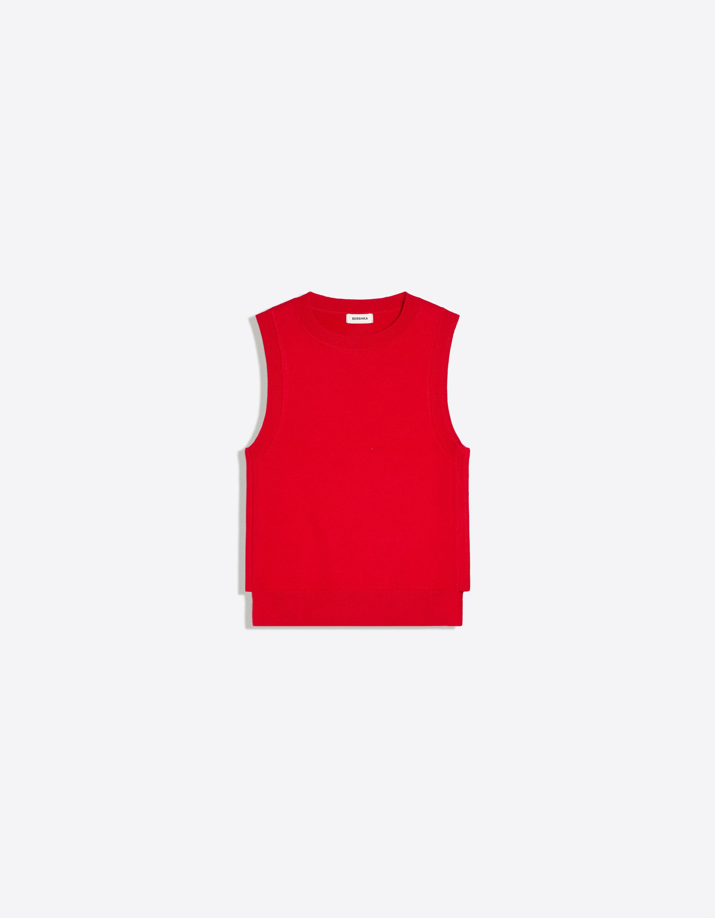 Sleeveless knit top — Red