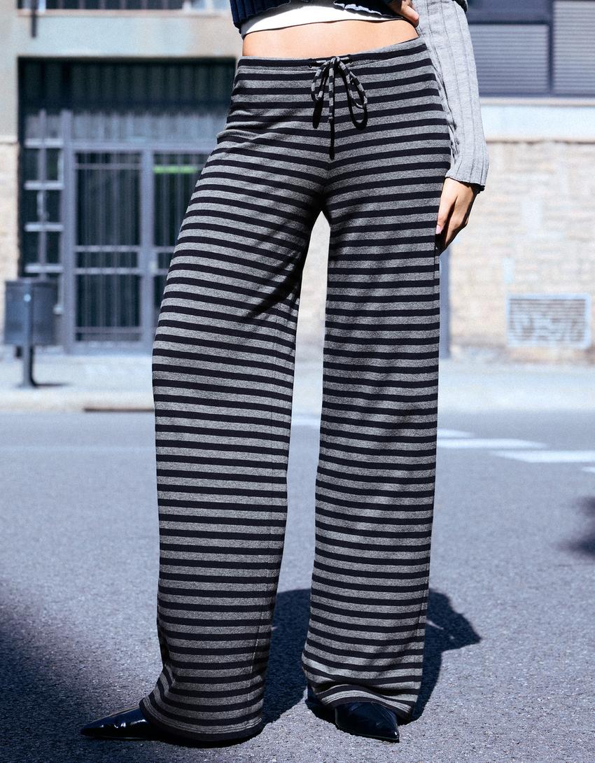 Pantalón straight print rayas-Gris oscuro