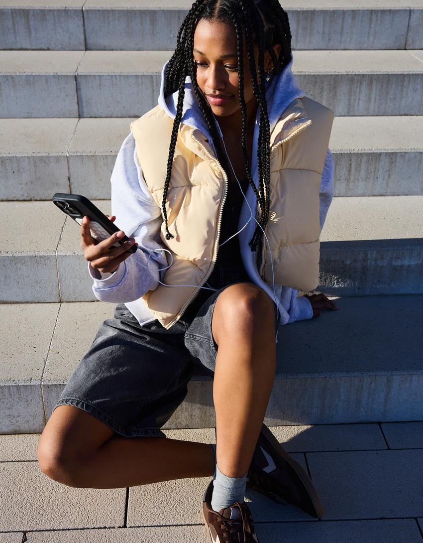 Kurze Steppweste-Beige