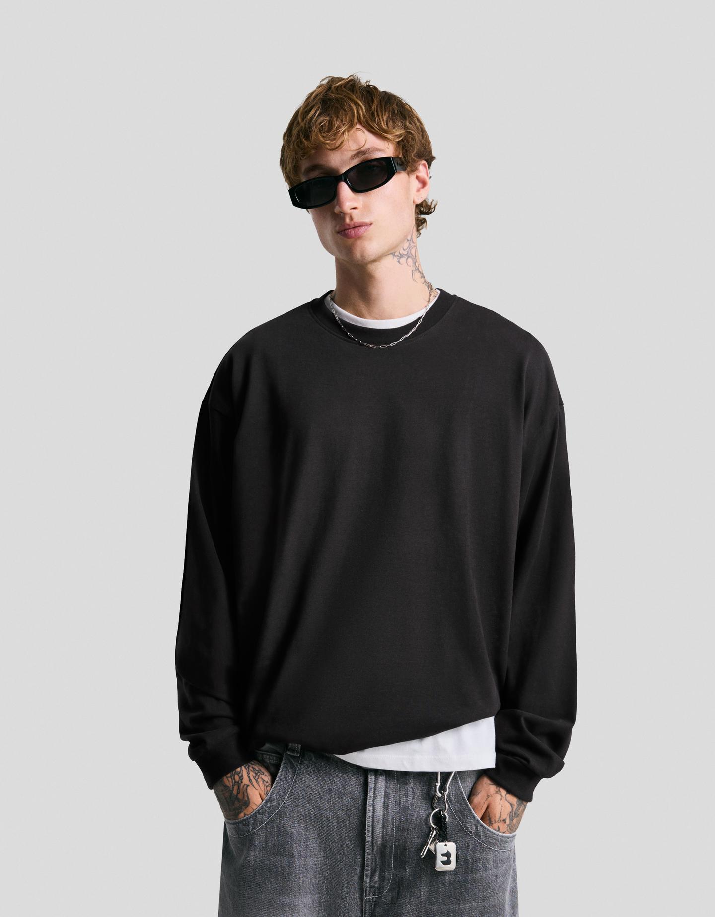 Bershka koszulka boxy z długim rękawem czarny