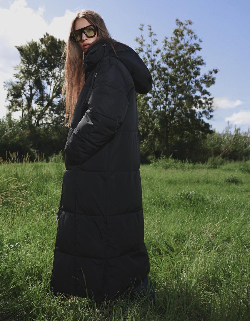 Palton lung puffy cu glugă-Negru