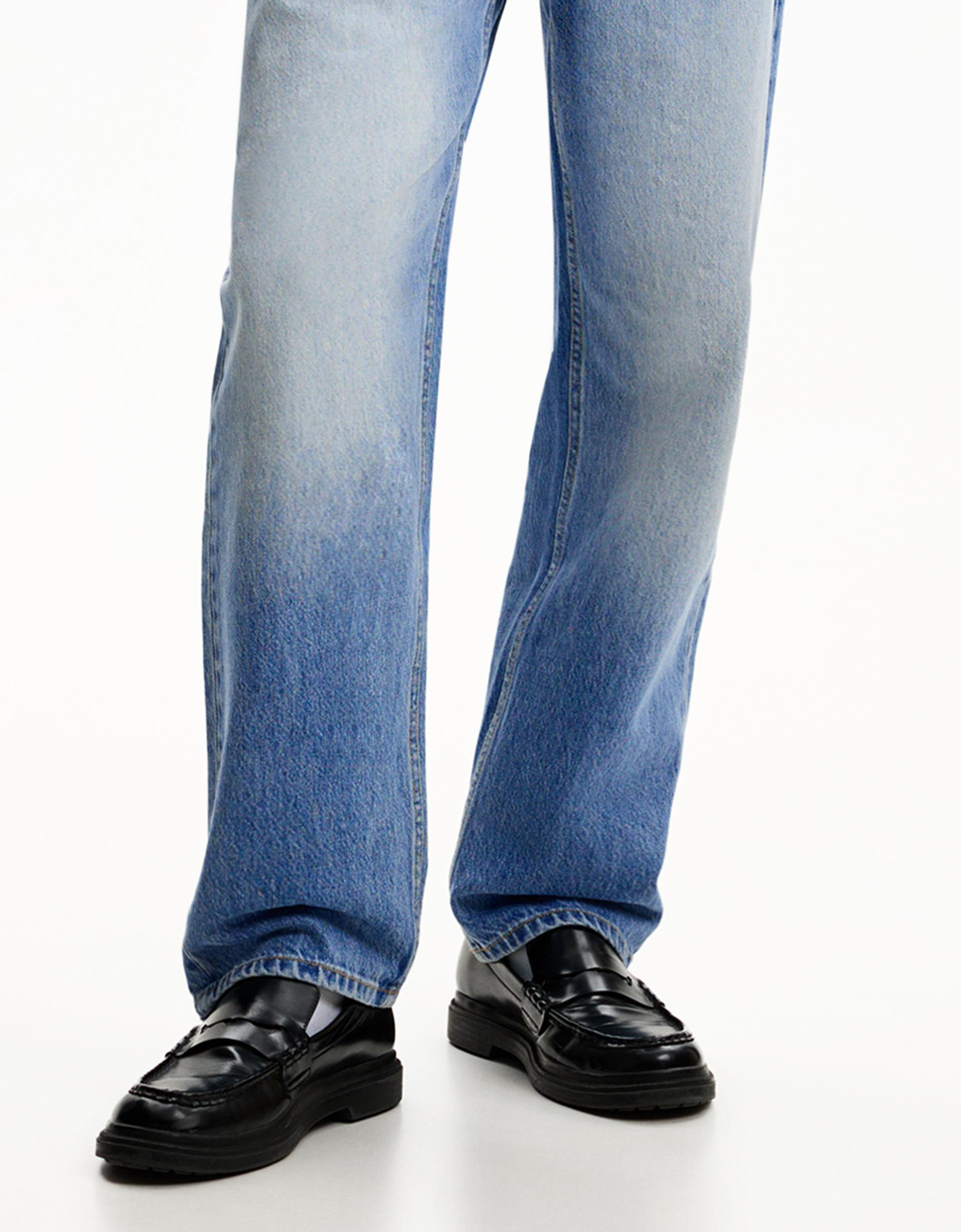Straight fit ’90s jeans