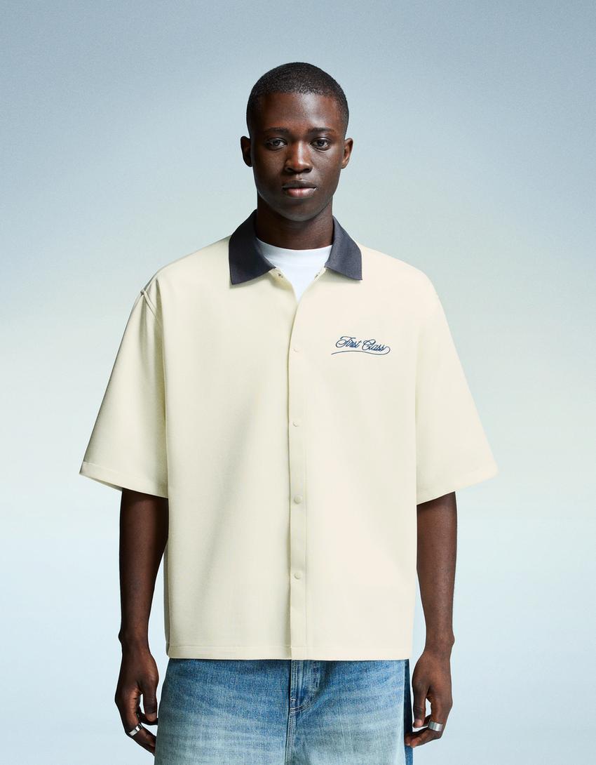 Camisa manga corta bordados Camisas Hombre Bershka