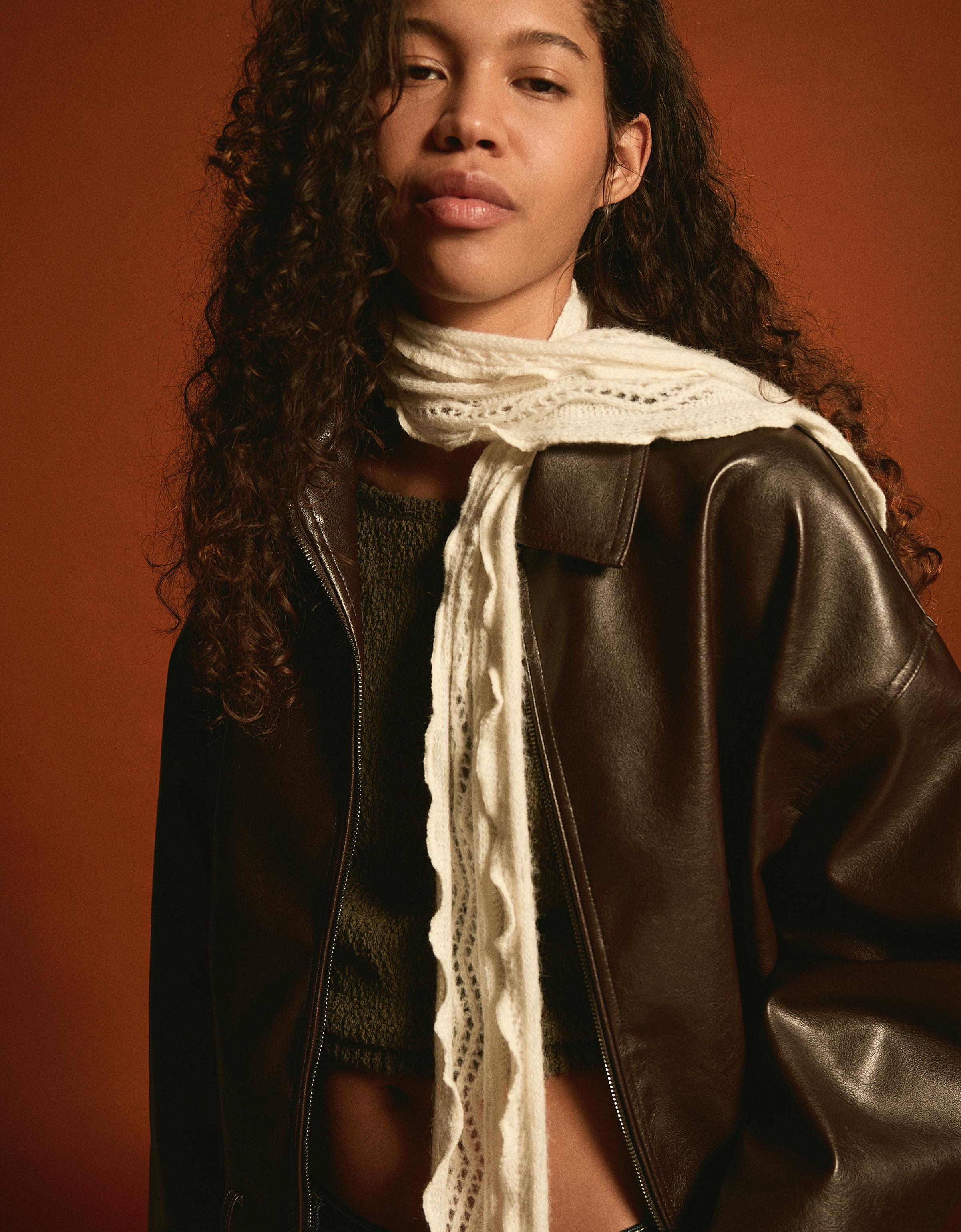 Bershka Schal Mit Ajourmuster Damen Weiss