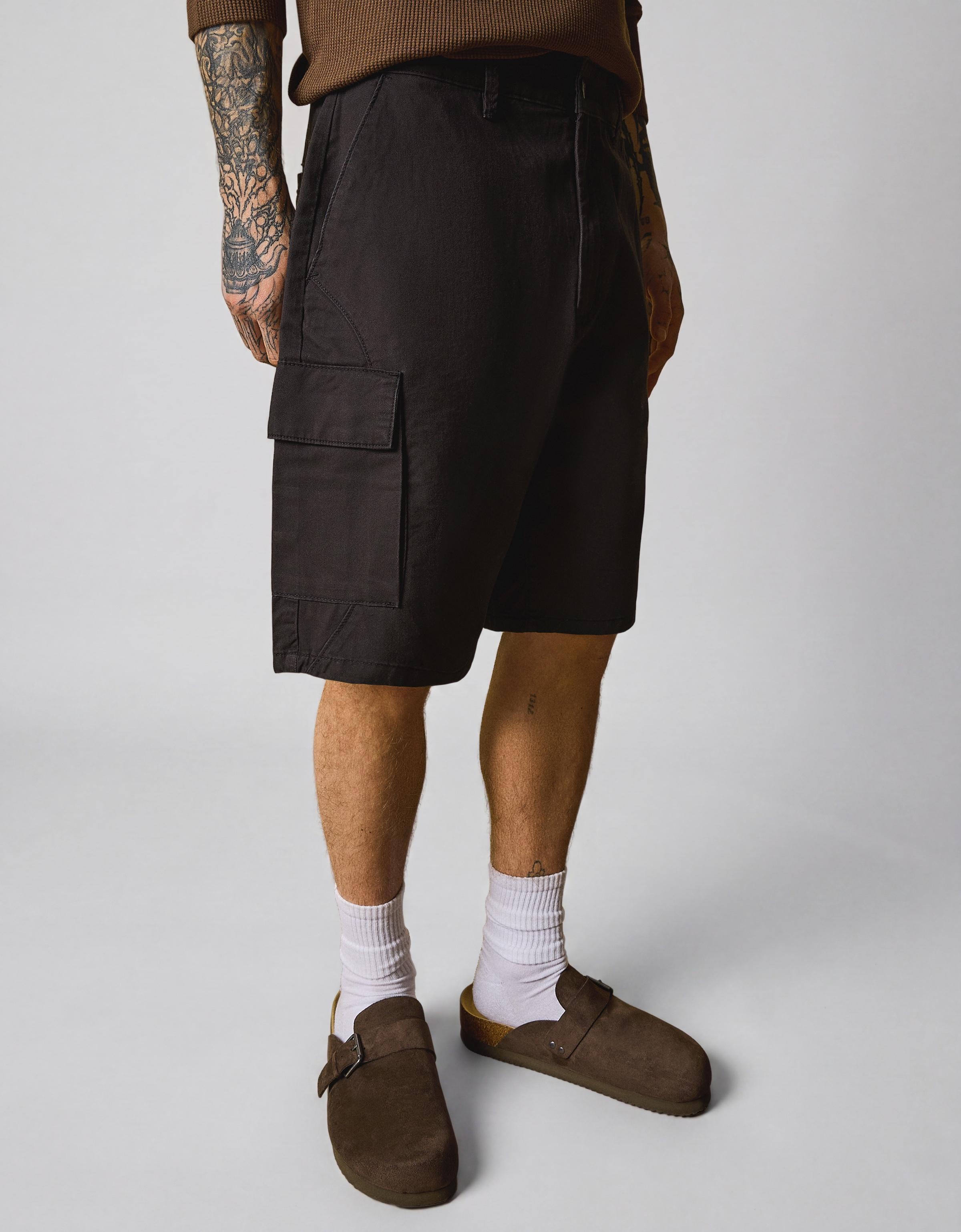 Wide cargo Bermuda shorts — Black