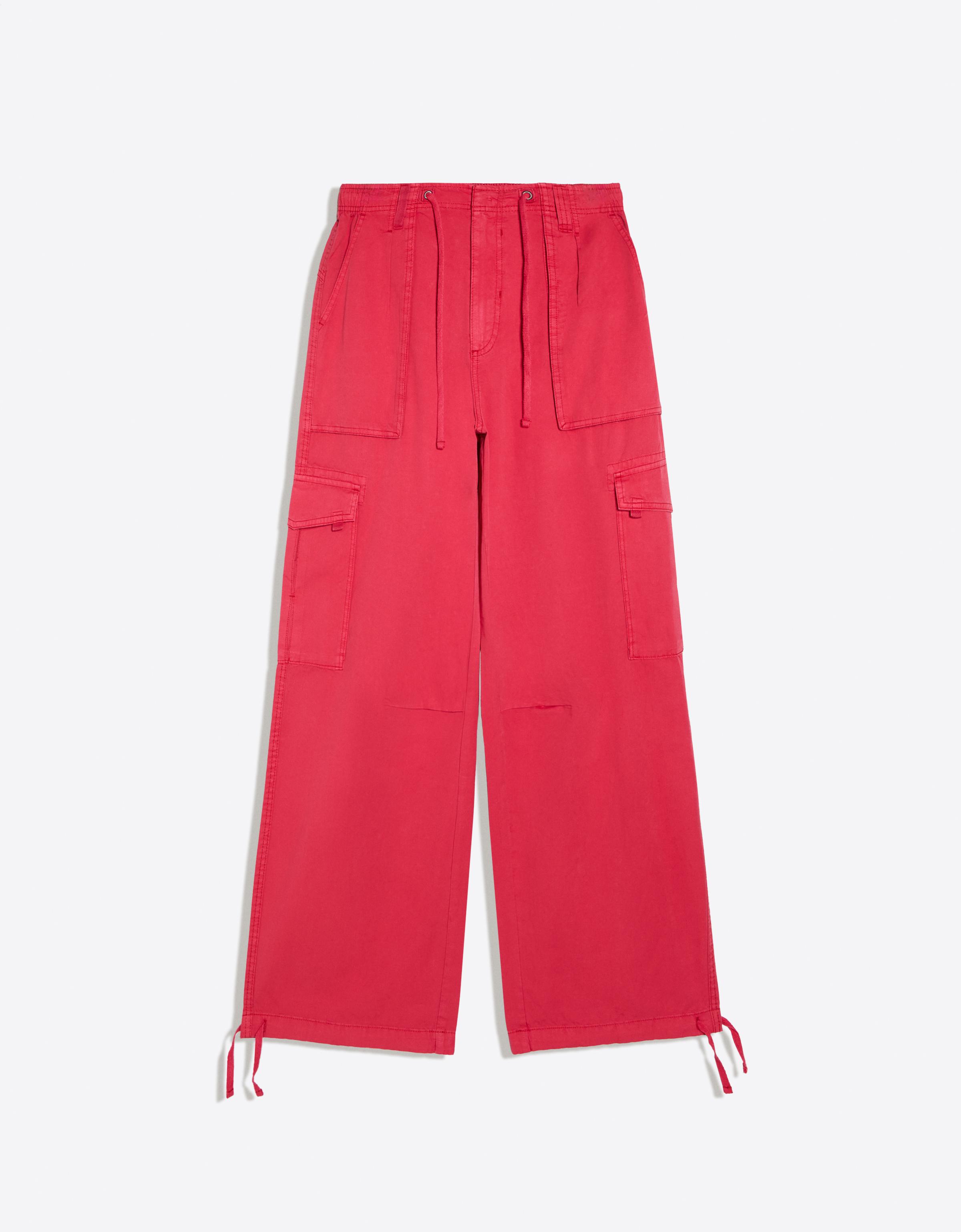 Bershka Pantalón Cargo Parachute Mujer Rojo