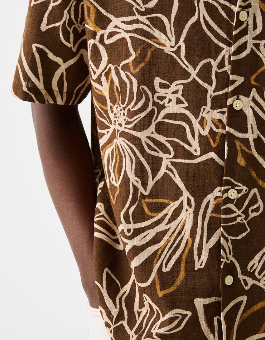 Chemise manches courtes loose fit imprimée-Marron-5
