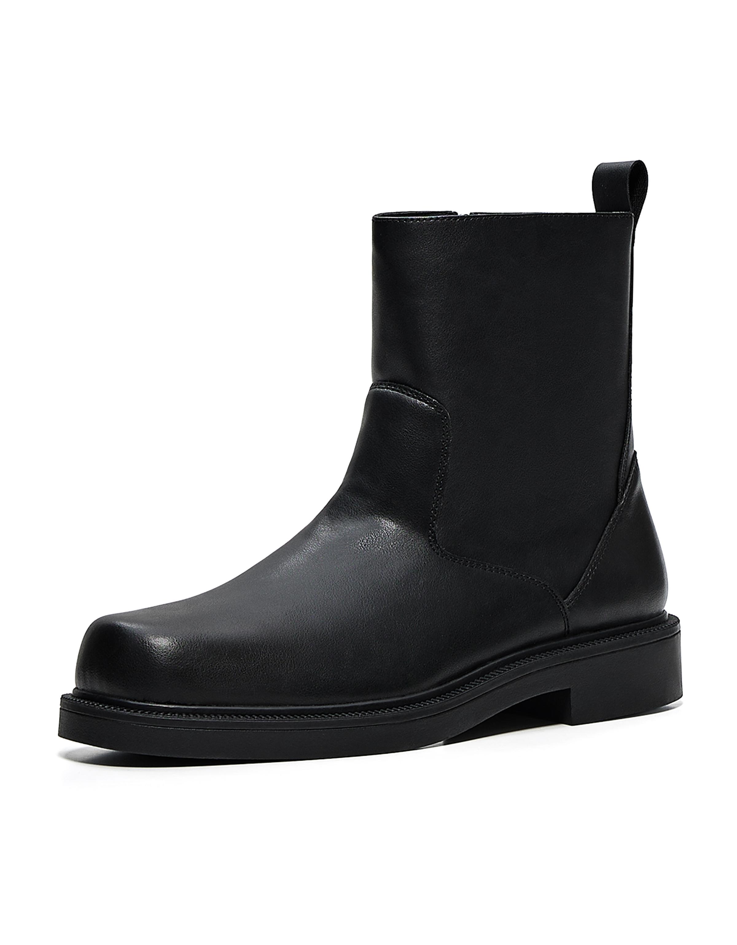 Casual ankle boots — BLACK