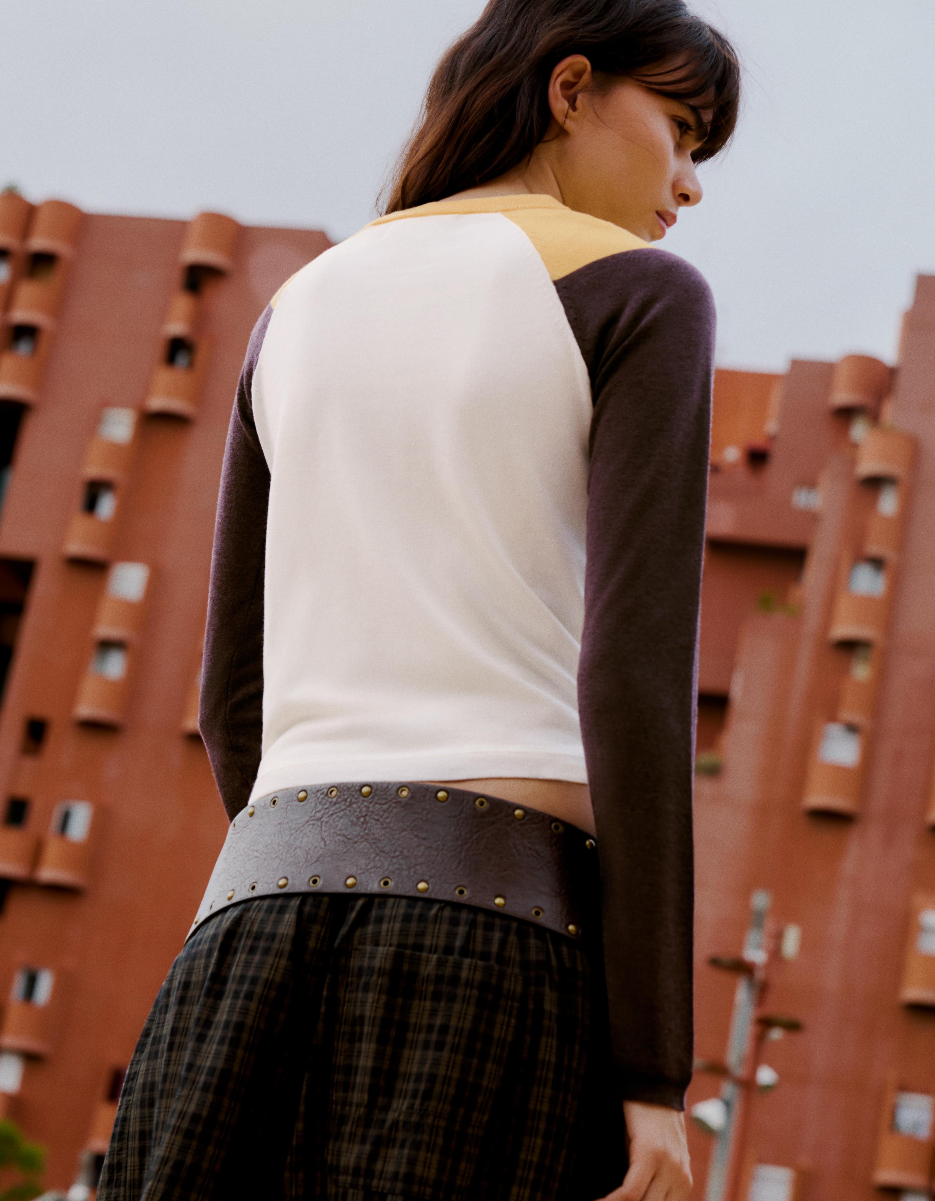 Round neck raglan jumper — Brown