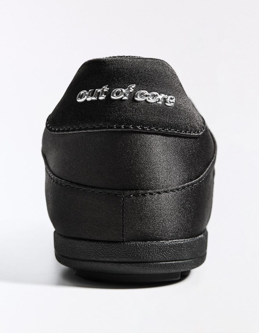 Sneakers OUT OF CORE-Nero