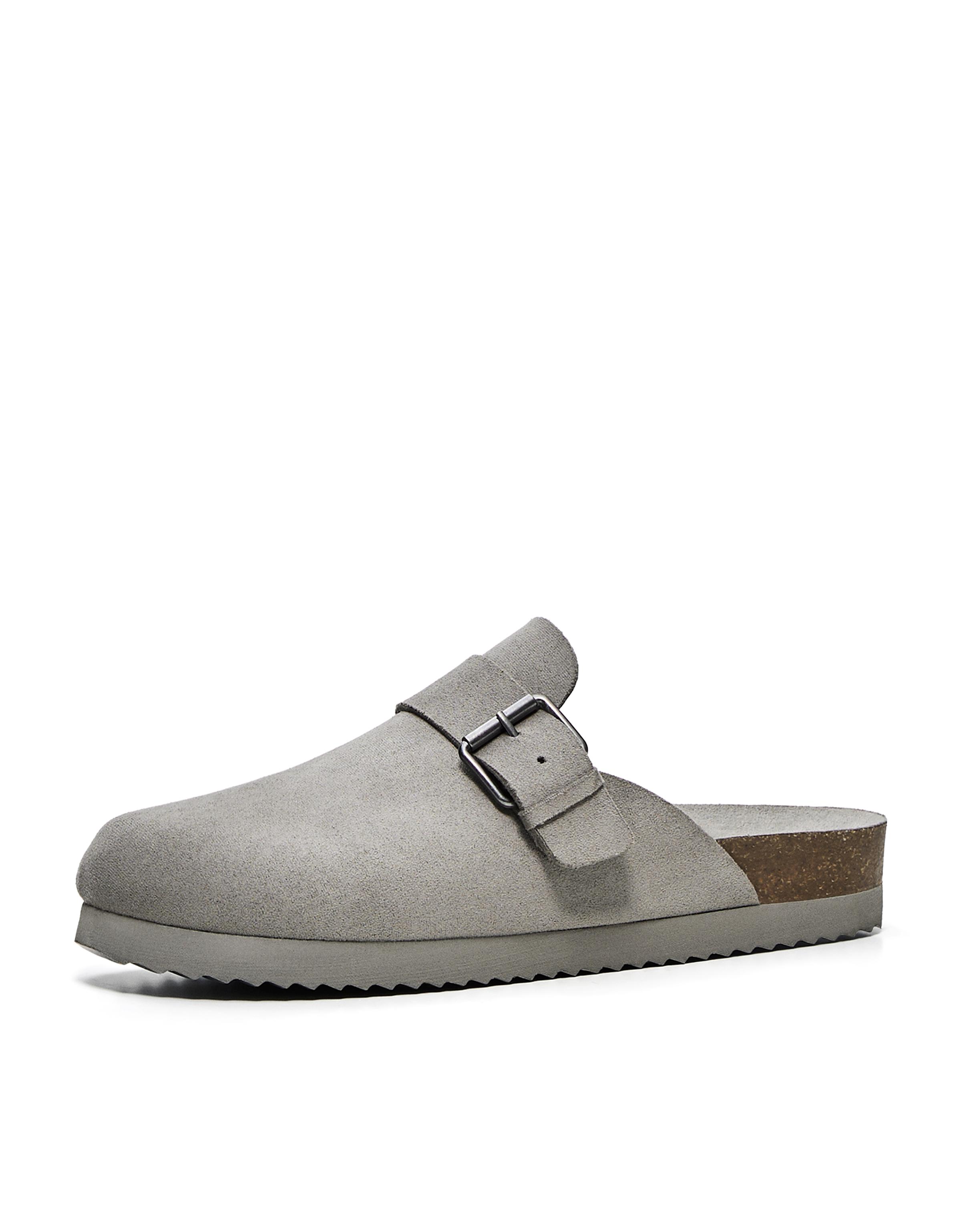 CASUAL BUCKLE CLOGS — Grey