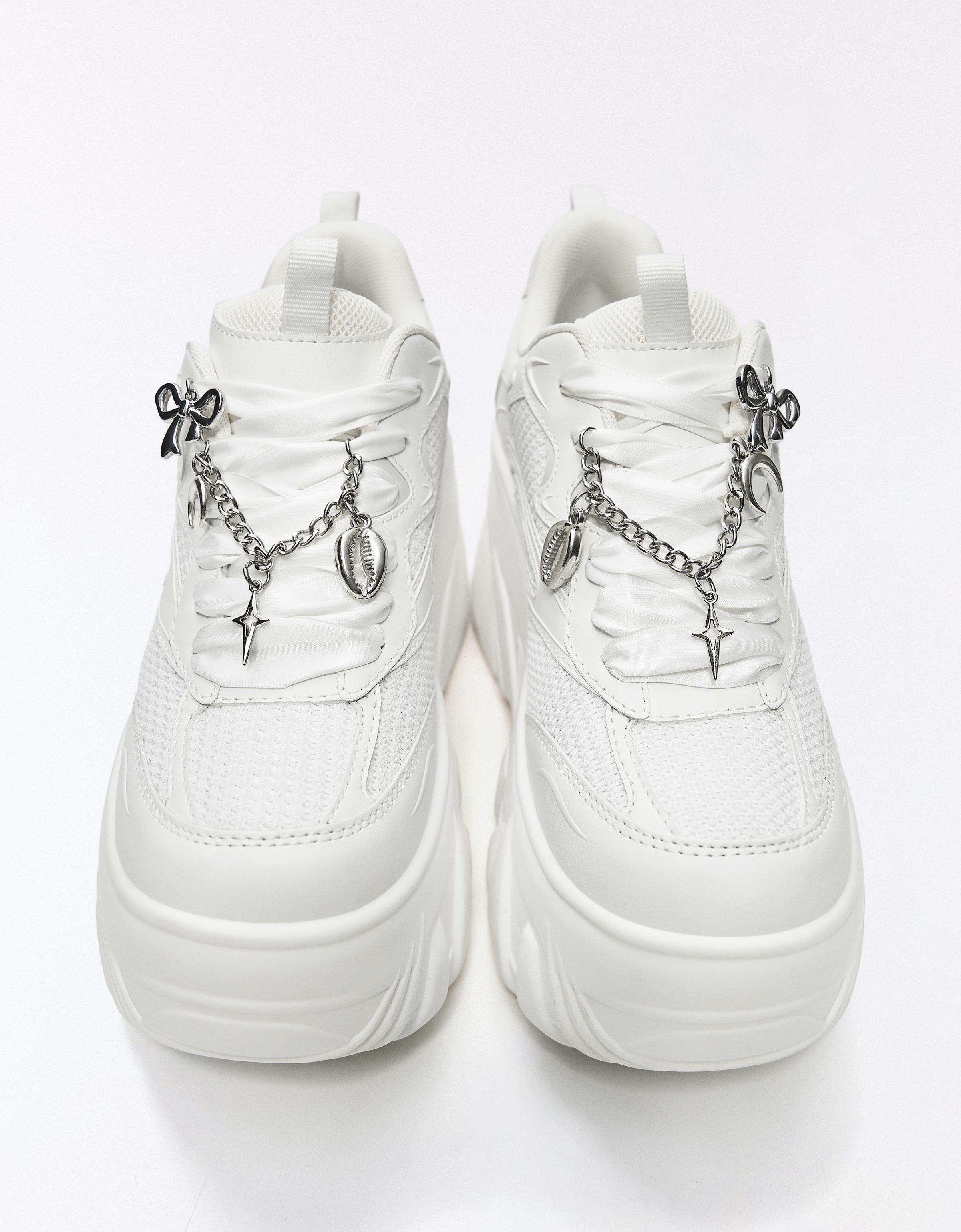 XL platform trainers with charms — WHITE