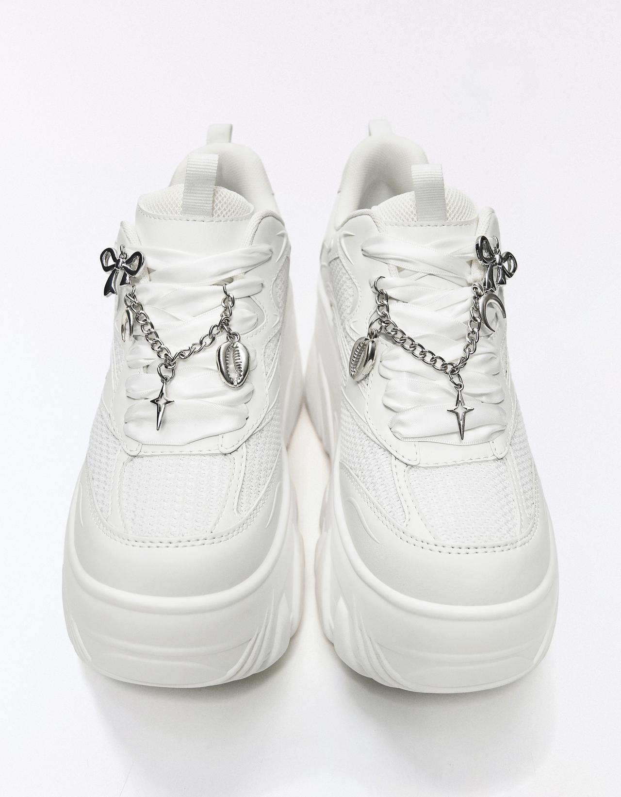 XL platform trainers with charms — WHITE