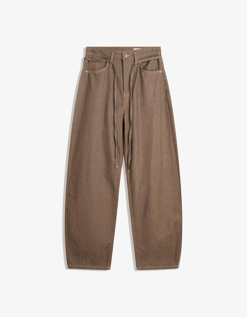 Baggy jeans with belt-Brown