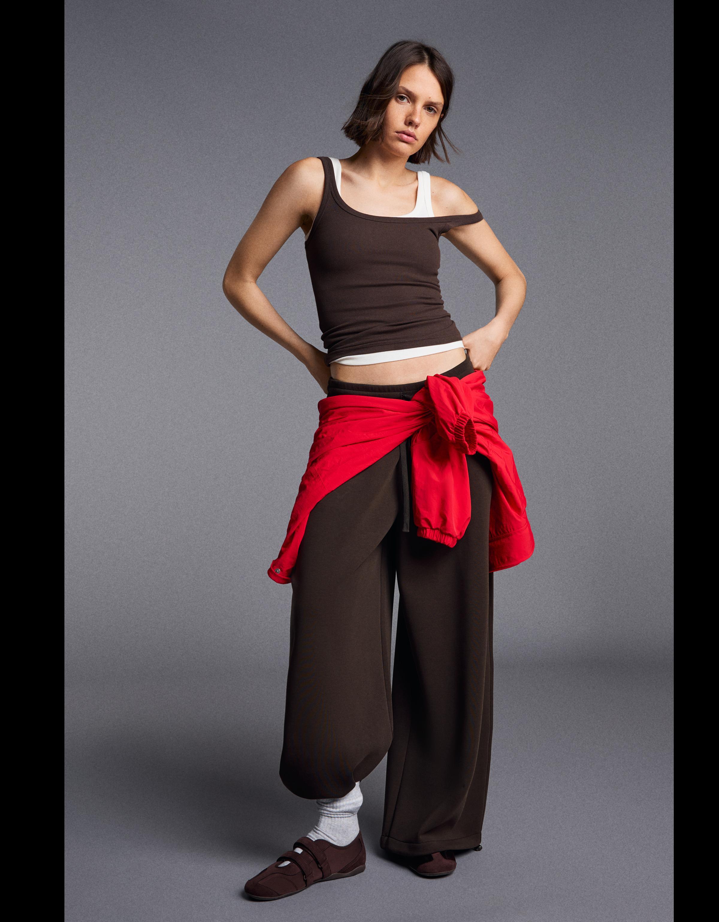 Barrel trousers — Brown