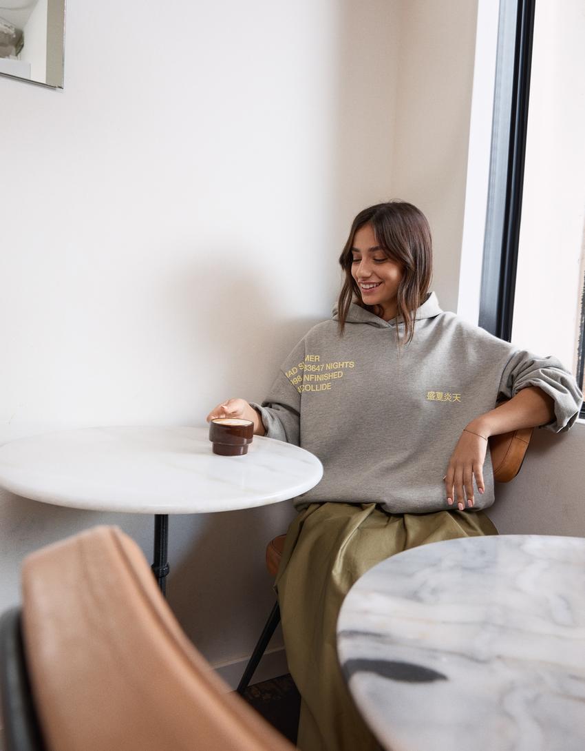 Kapuzenpullover mit Print-Grau