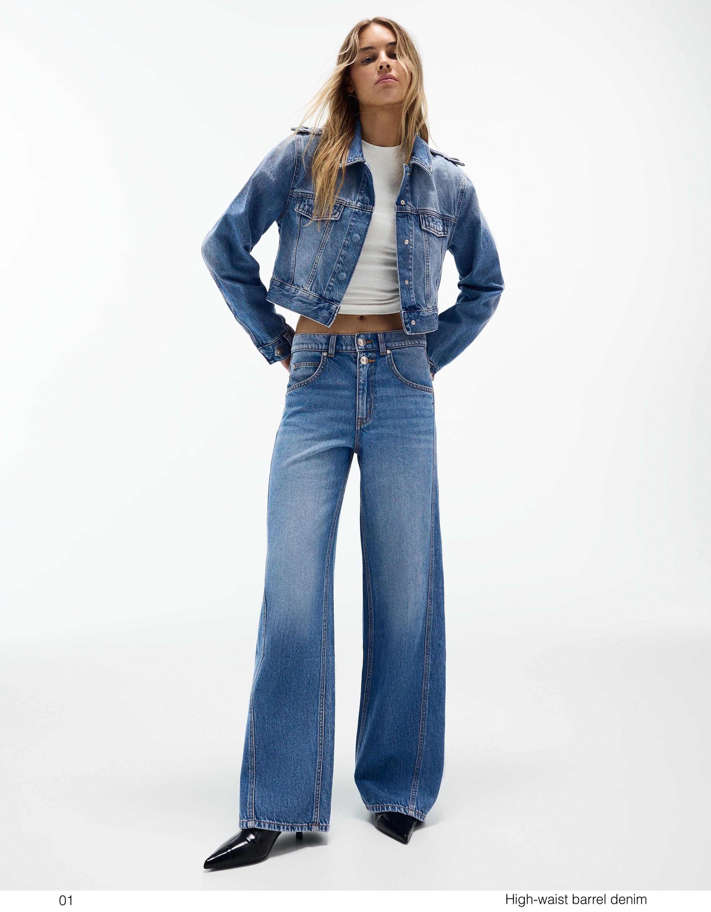 High-waist barrel jeans — Light blue