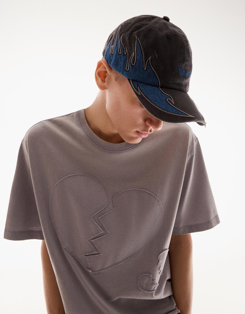 Cropped short sleeve T-shirt with patch-Grey-3