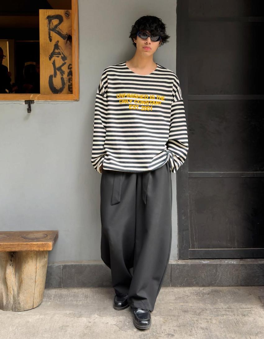 Striped crew neck sweatshirt-Navy