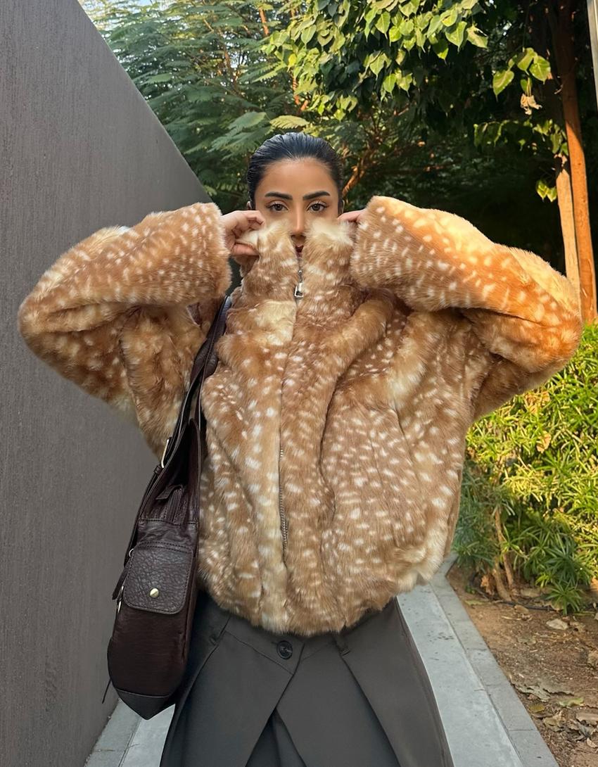 Geacă imitație de blană animal print-Camel