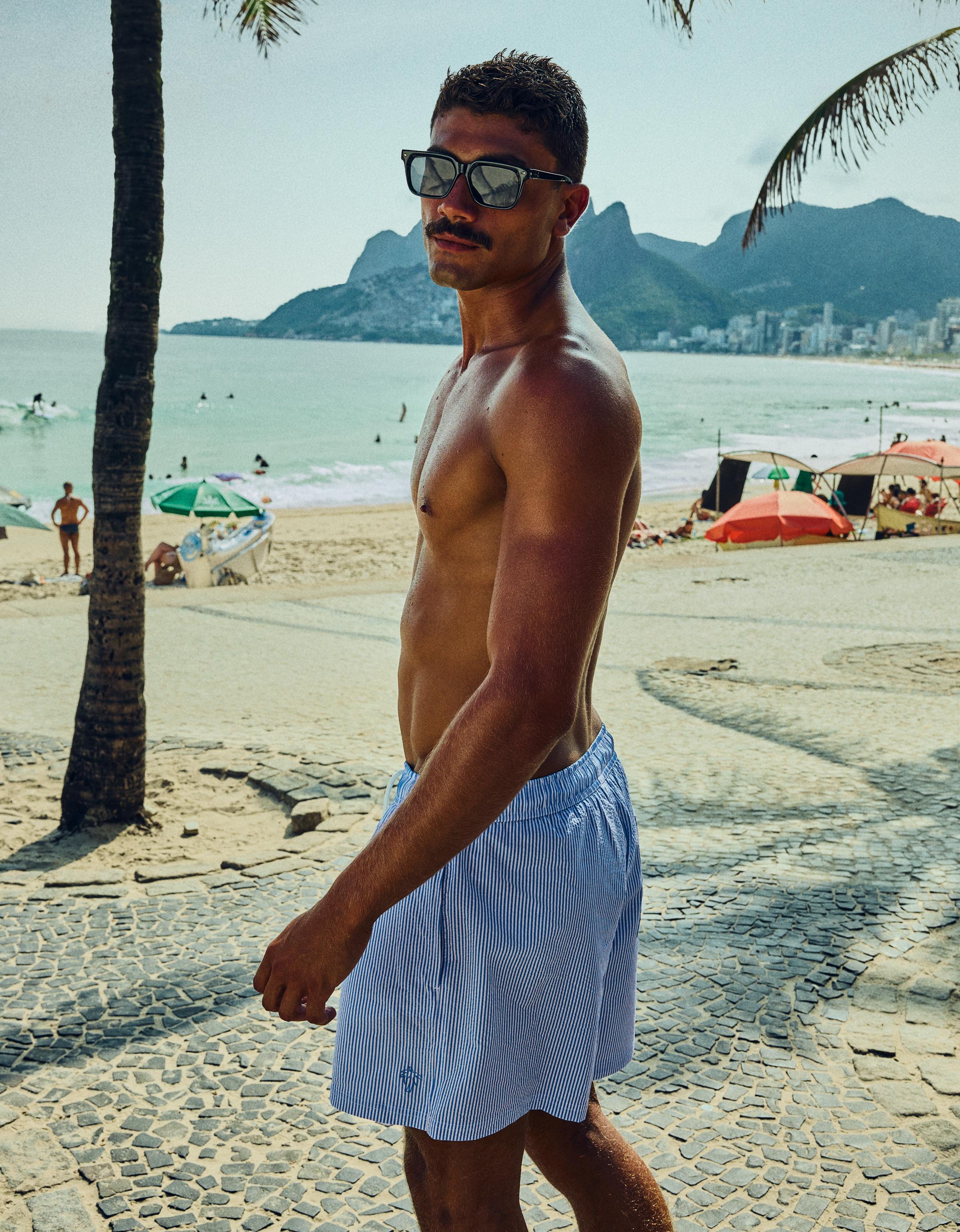 Boxy swimsuit — Navy