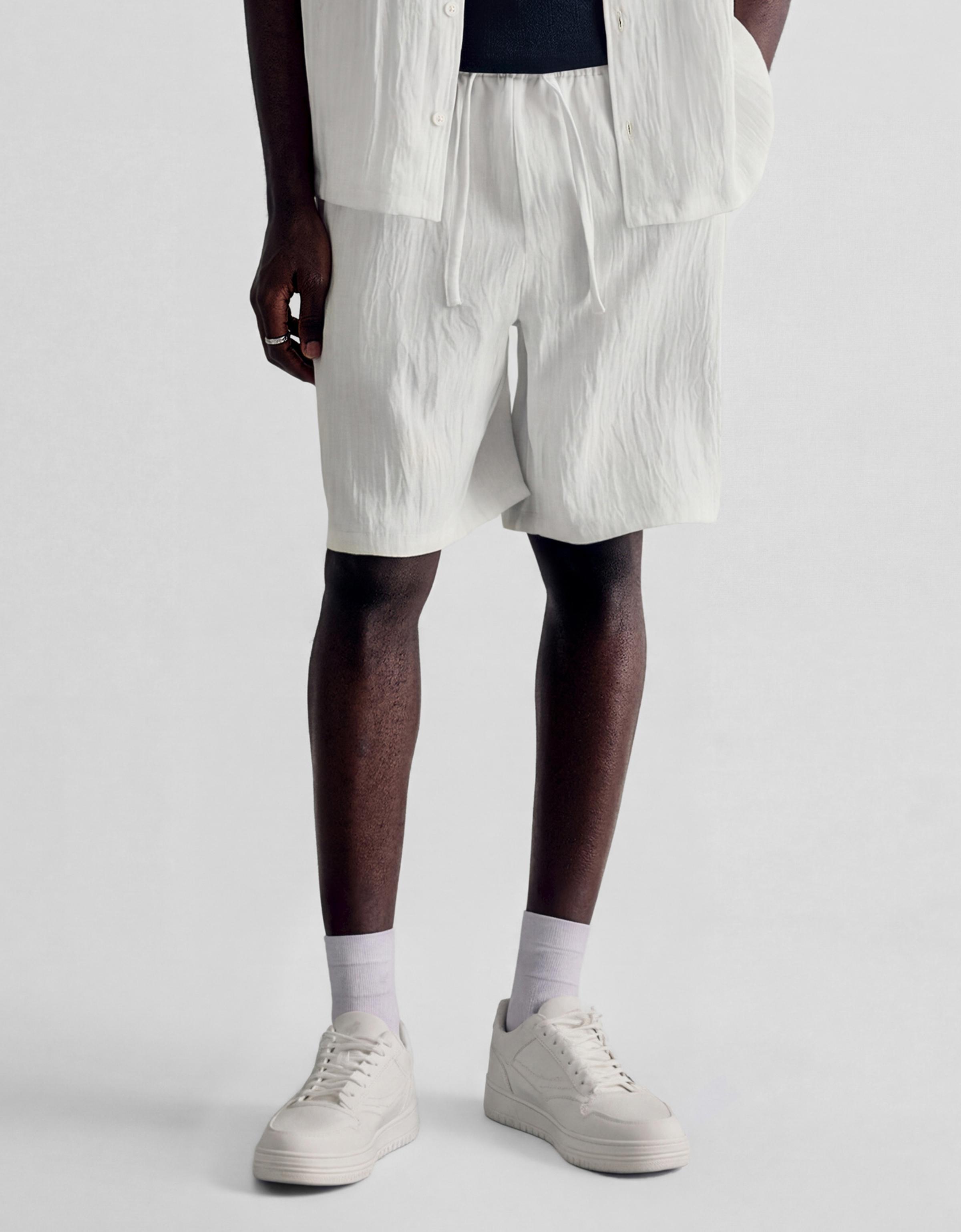 Rustic jogger Bermuda shorts — White