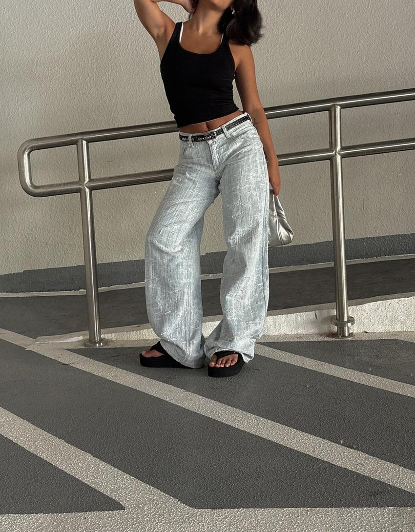 Textured boyfriend jeans-Light blue-1