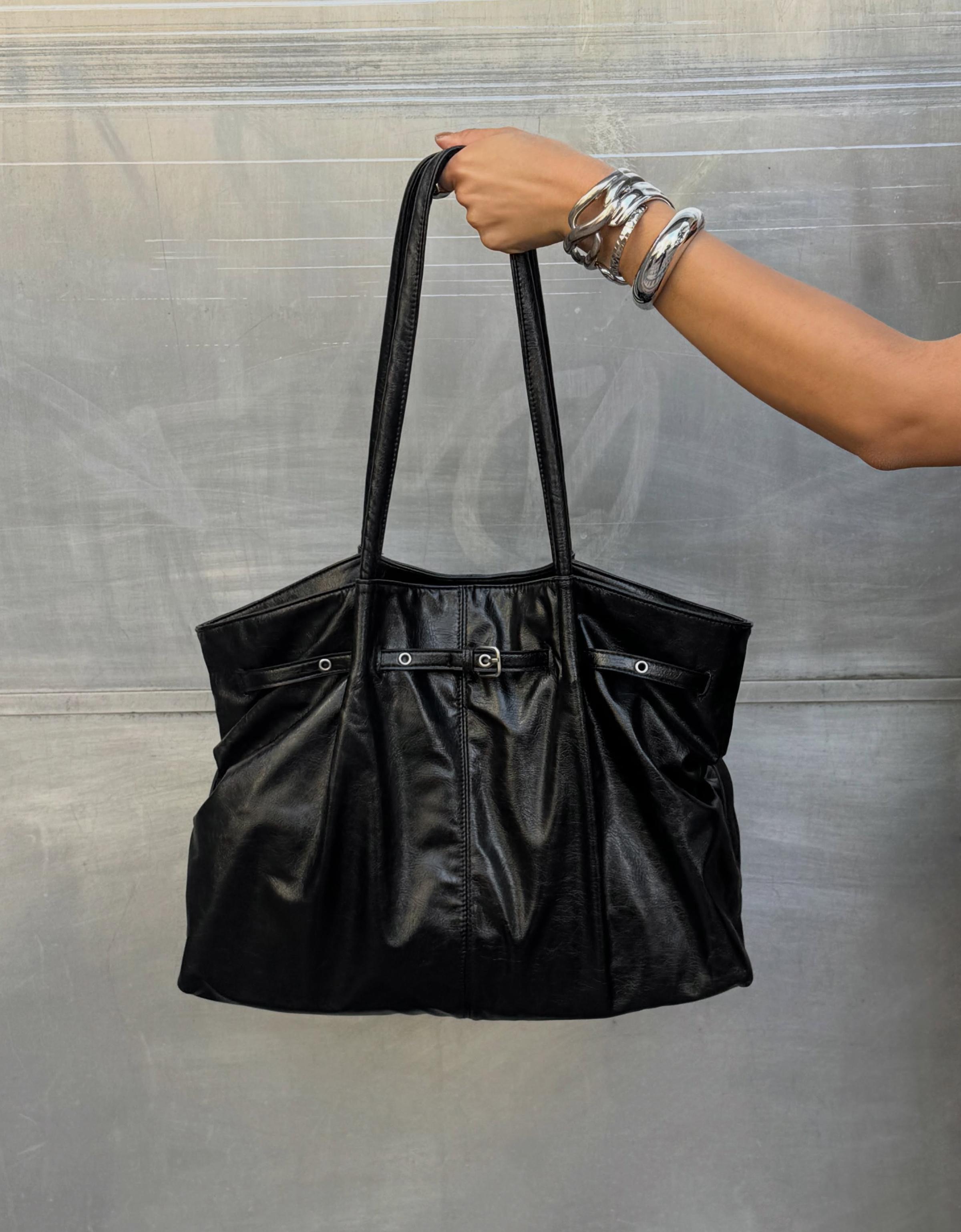 Belt shopper bag — Black