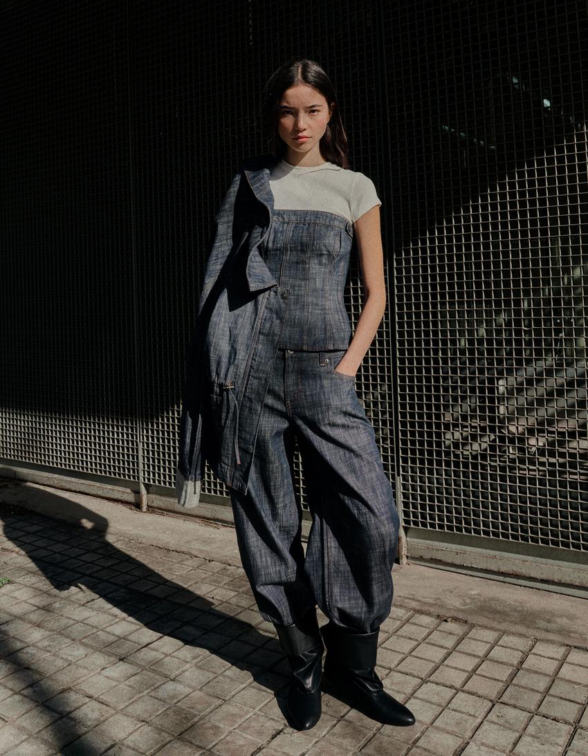 Set med jeansjacka och byxor-Set med jeansjacka och byxor