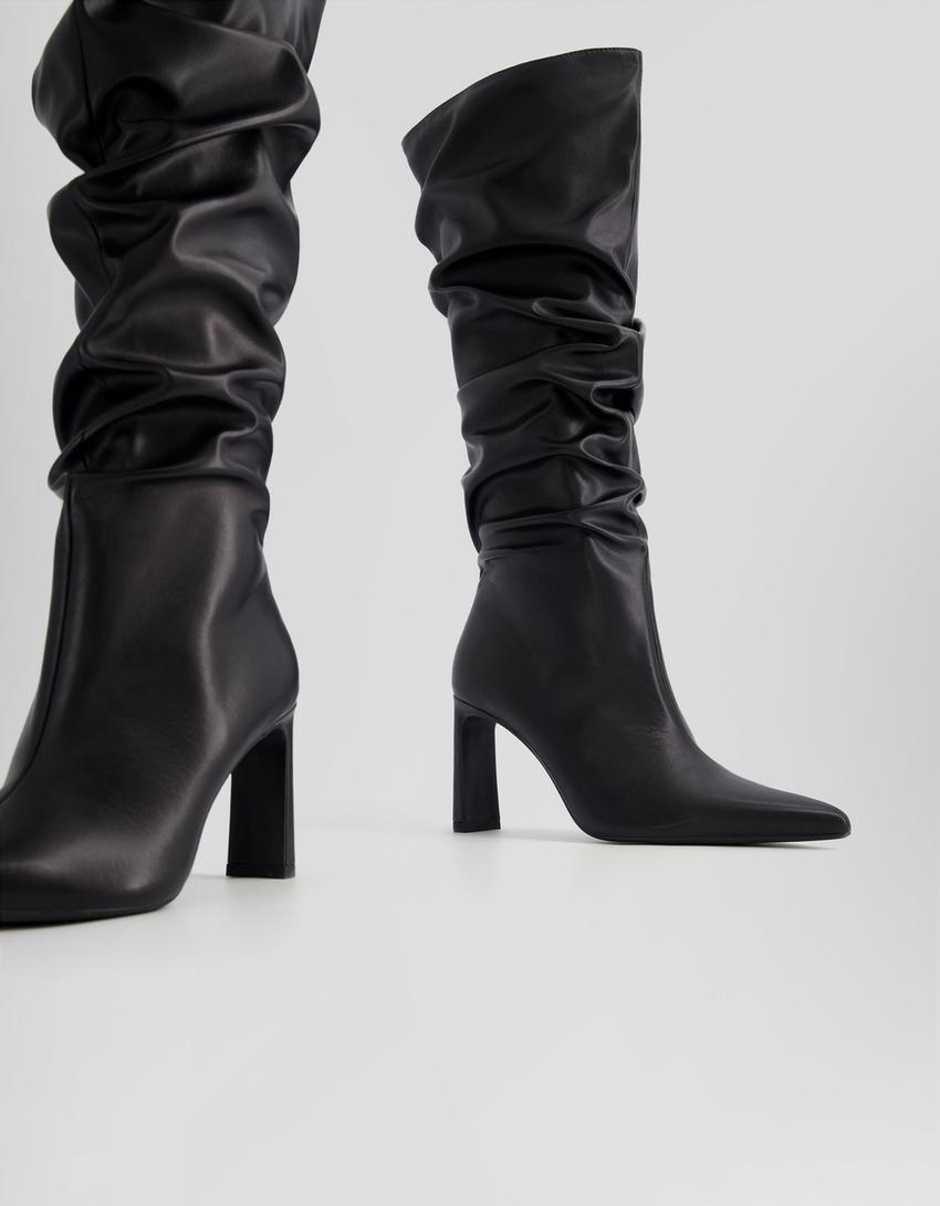 Slouchy high-heel boots-BLACK