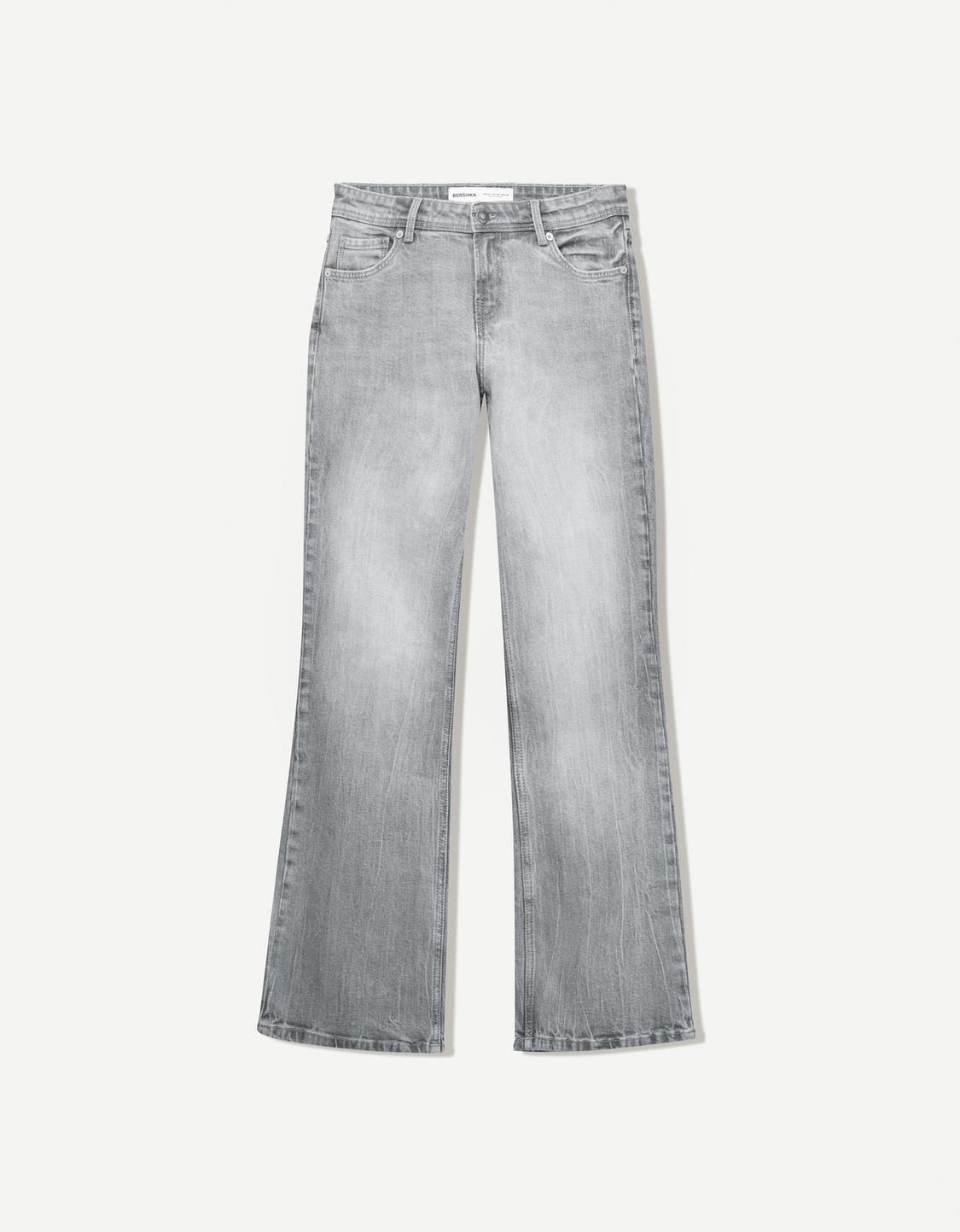 Low waist boot-cut jeans