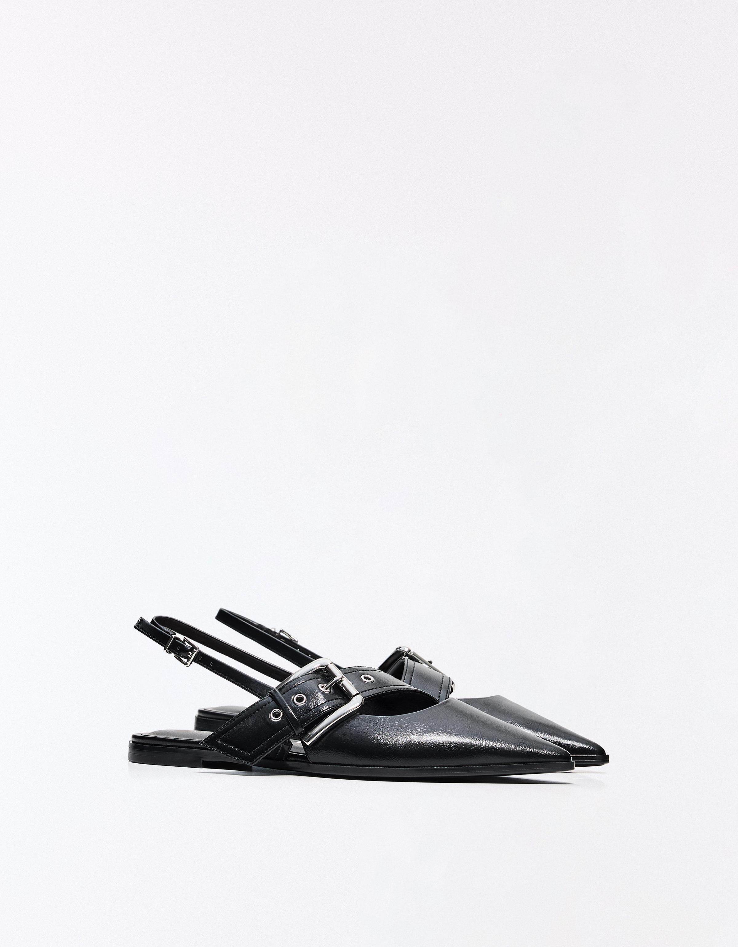 Slingback ballet flats with buckle — BLACK