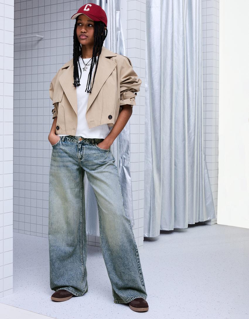 Jeans met wijde pijpen en lage taille-Gewassen blauw