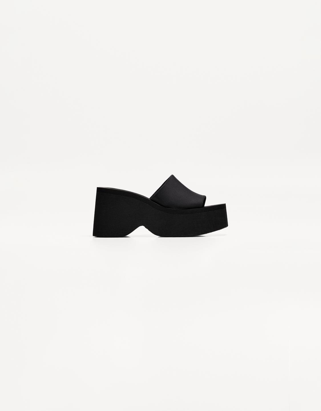 Platform mule sandals