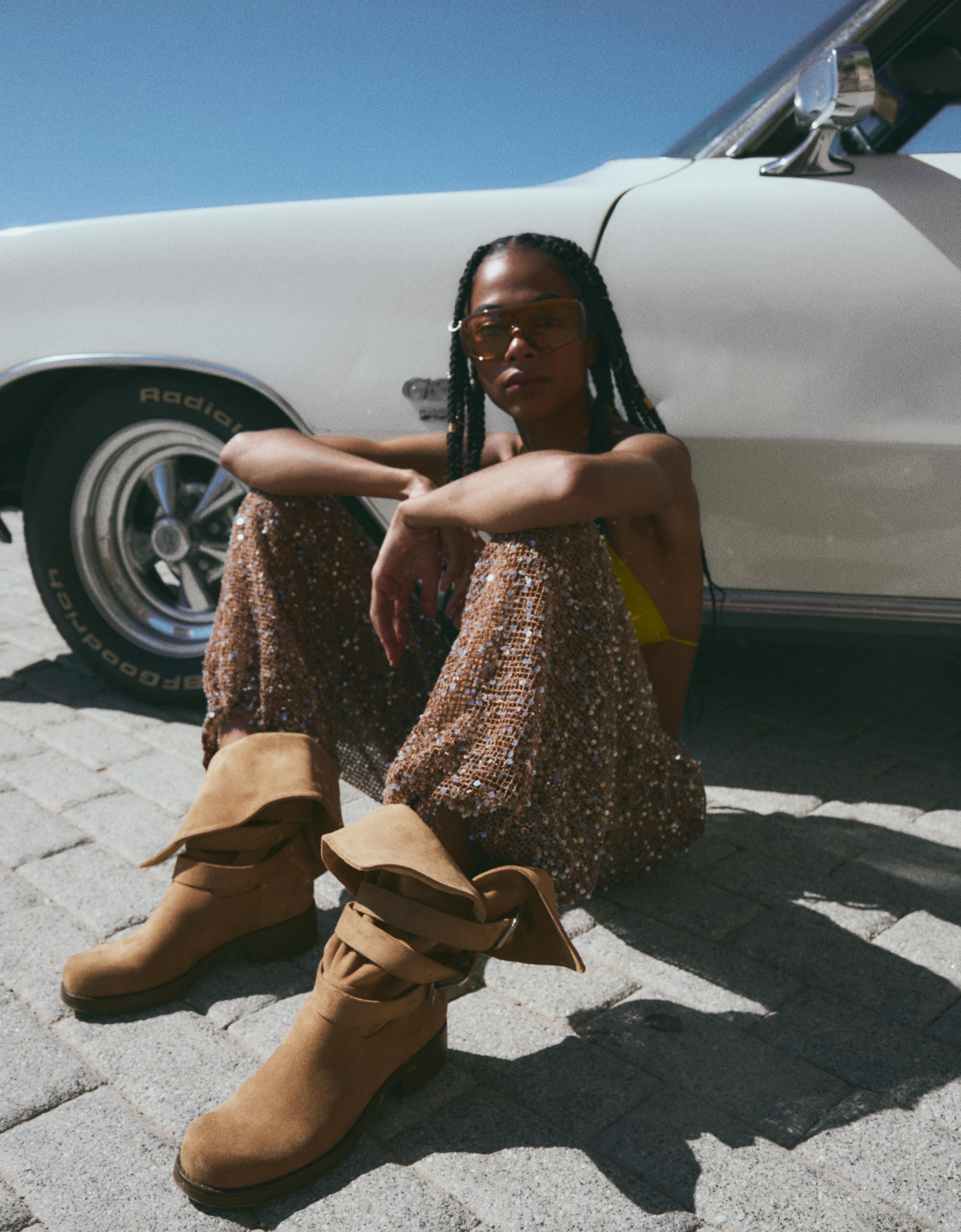BUCKLED BIKER BOOTS — BEIGE