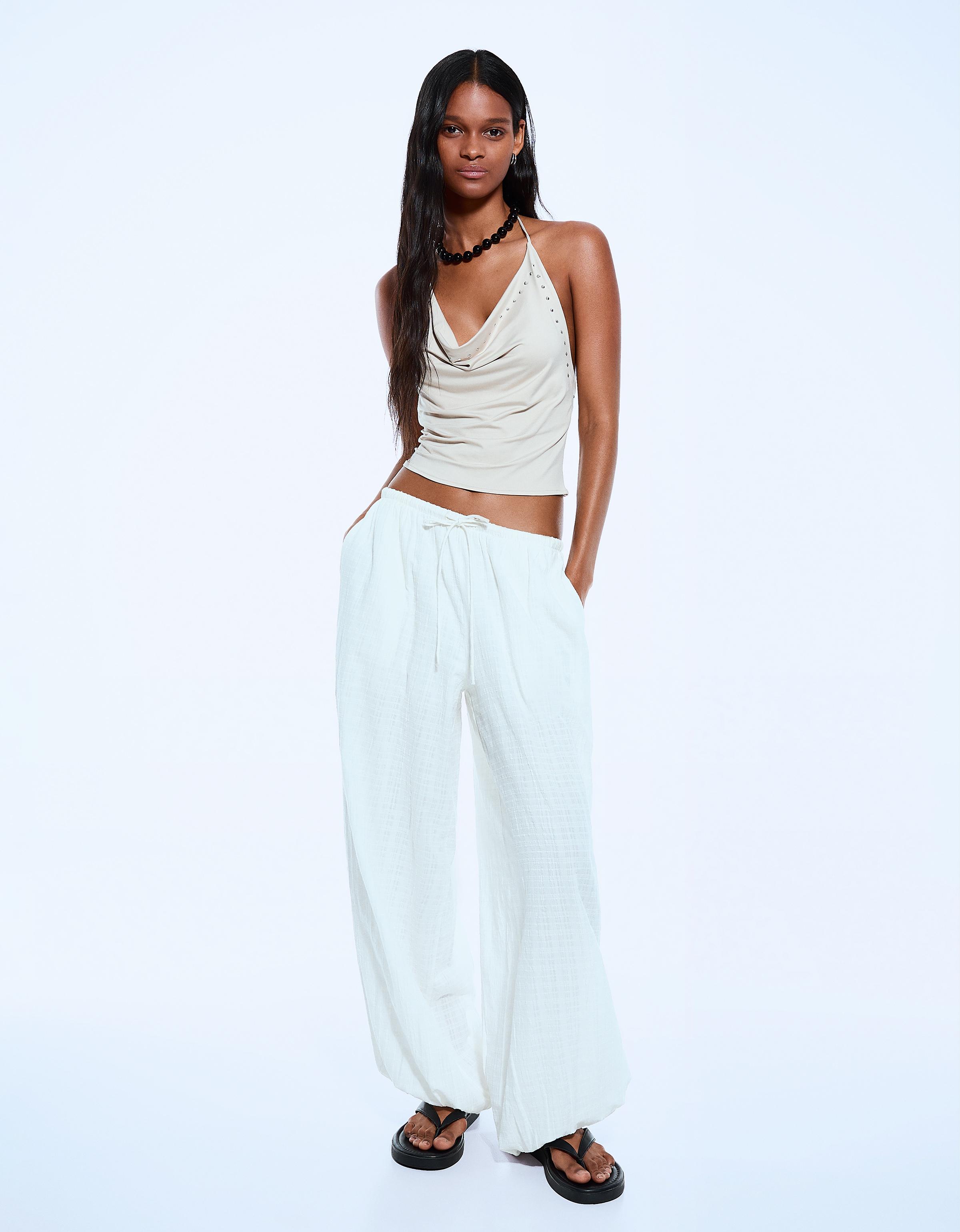 Thumbnail - Bershka Drapiertes Top Mit Ziernieten Damen L Sandfarbe
