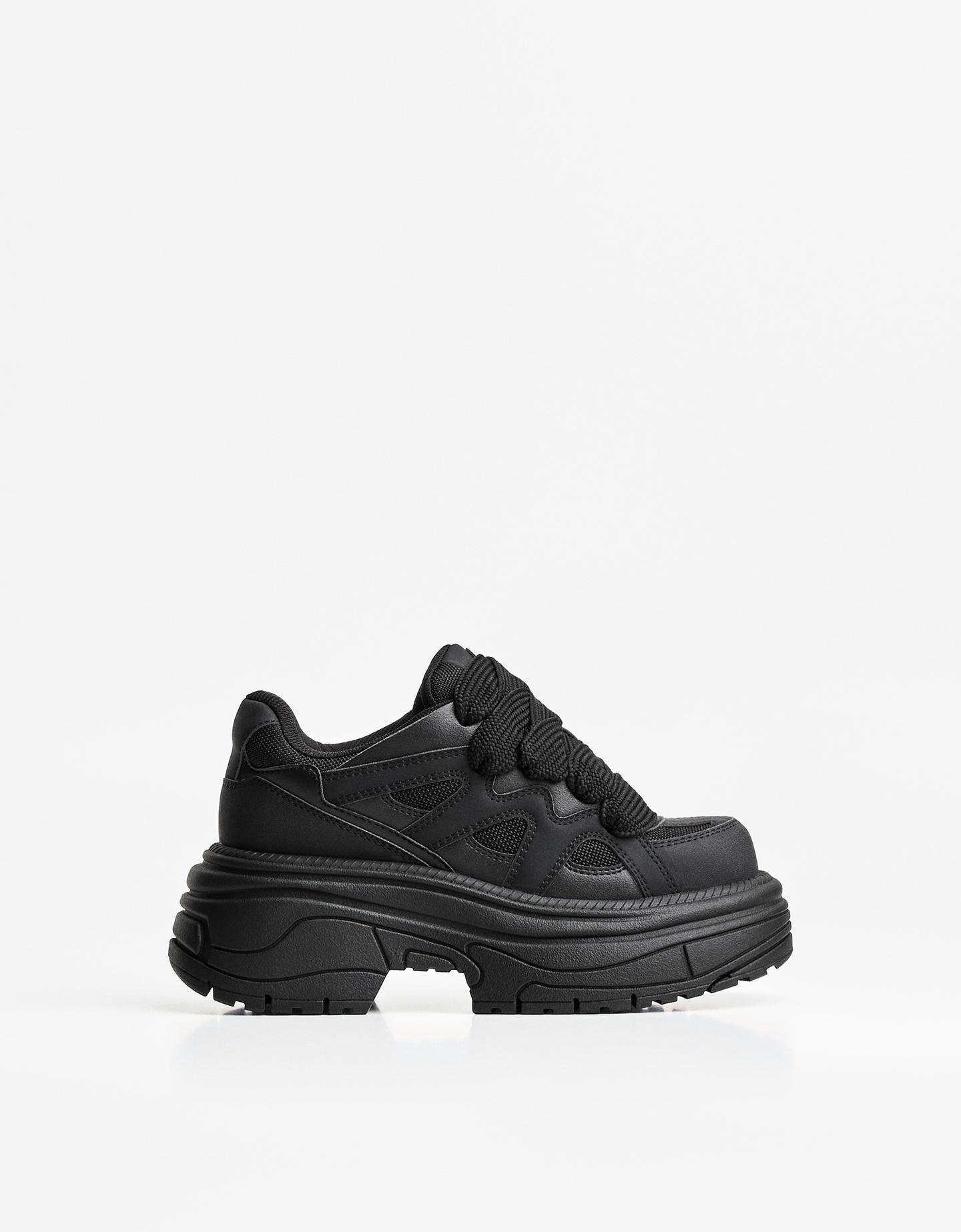 Bershka buty sportowe na platformie xl czarny