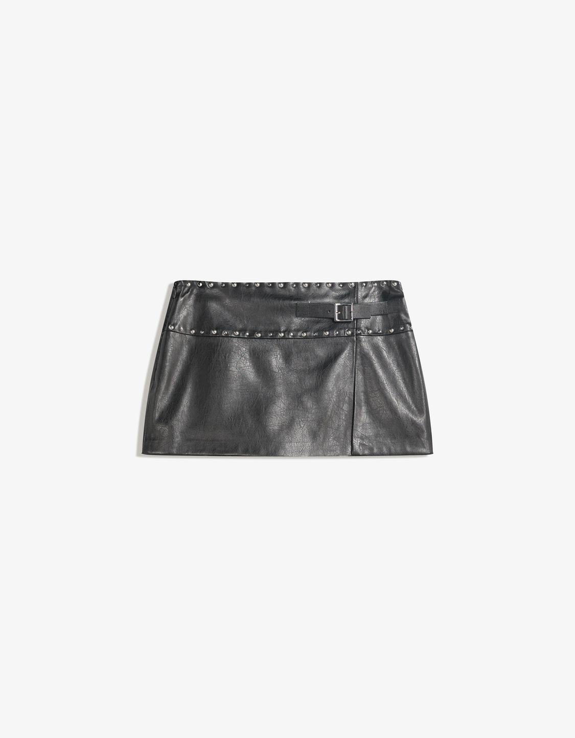 Leather effect mini skirt
