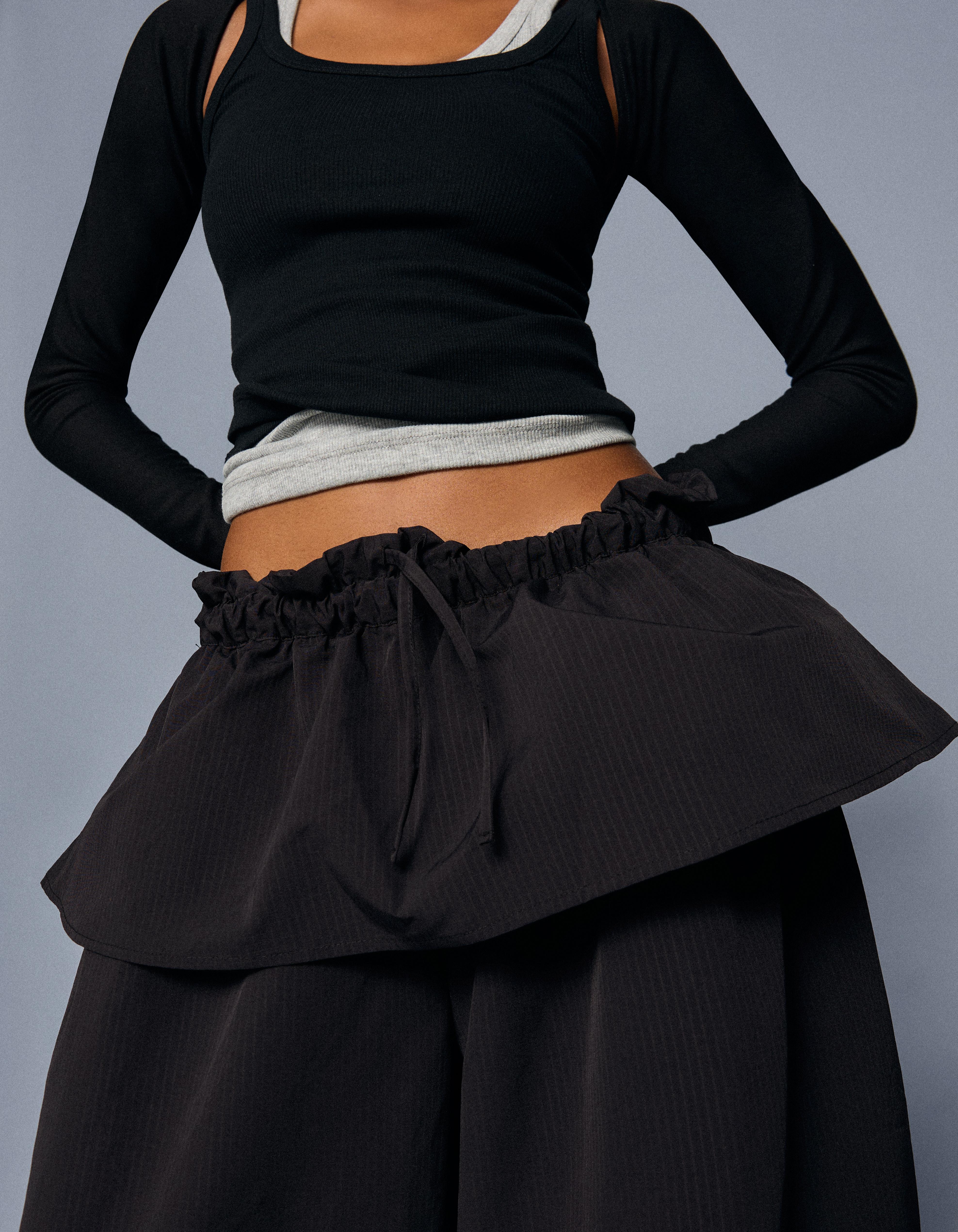 Bershka Peplum detaylı teknik pantolon görsel 5