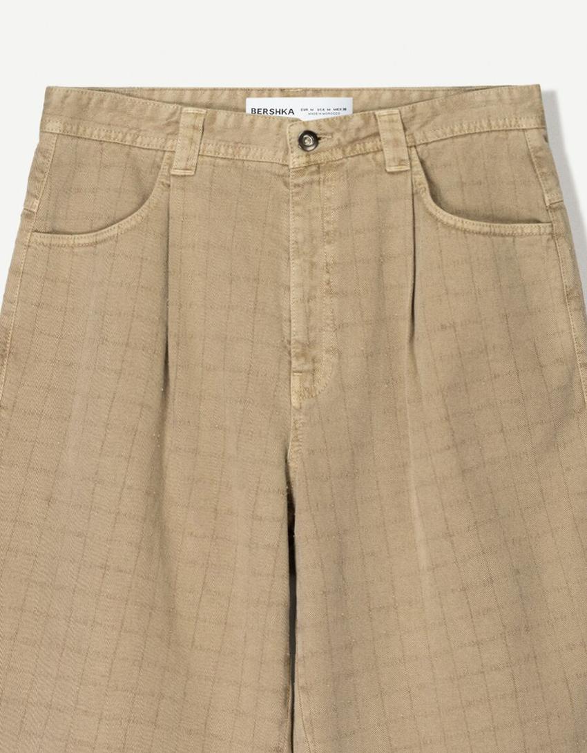 Frayed effect skater Bermuda shorts-Sand-2